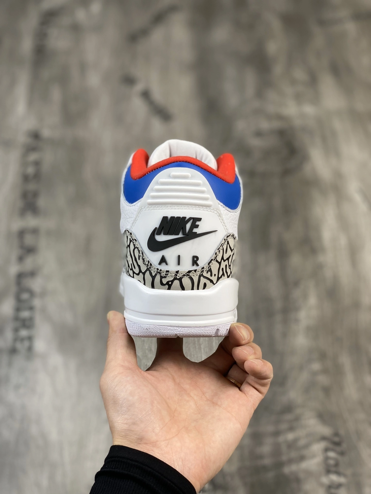 sneakers3a--"Seoul" AV8370-100 item:C-X401I2249V