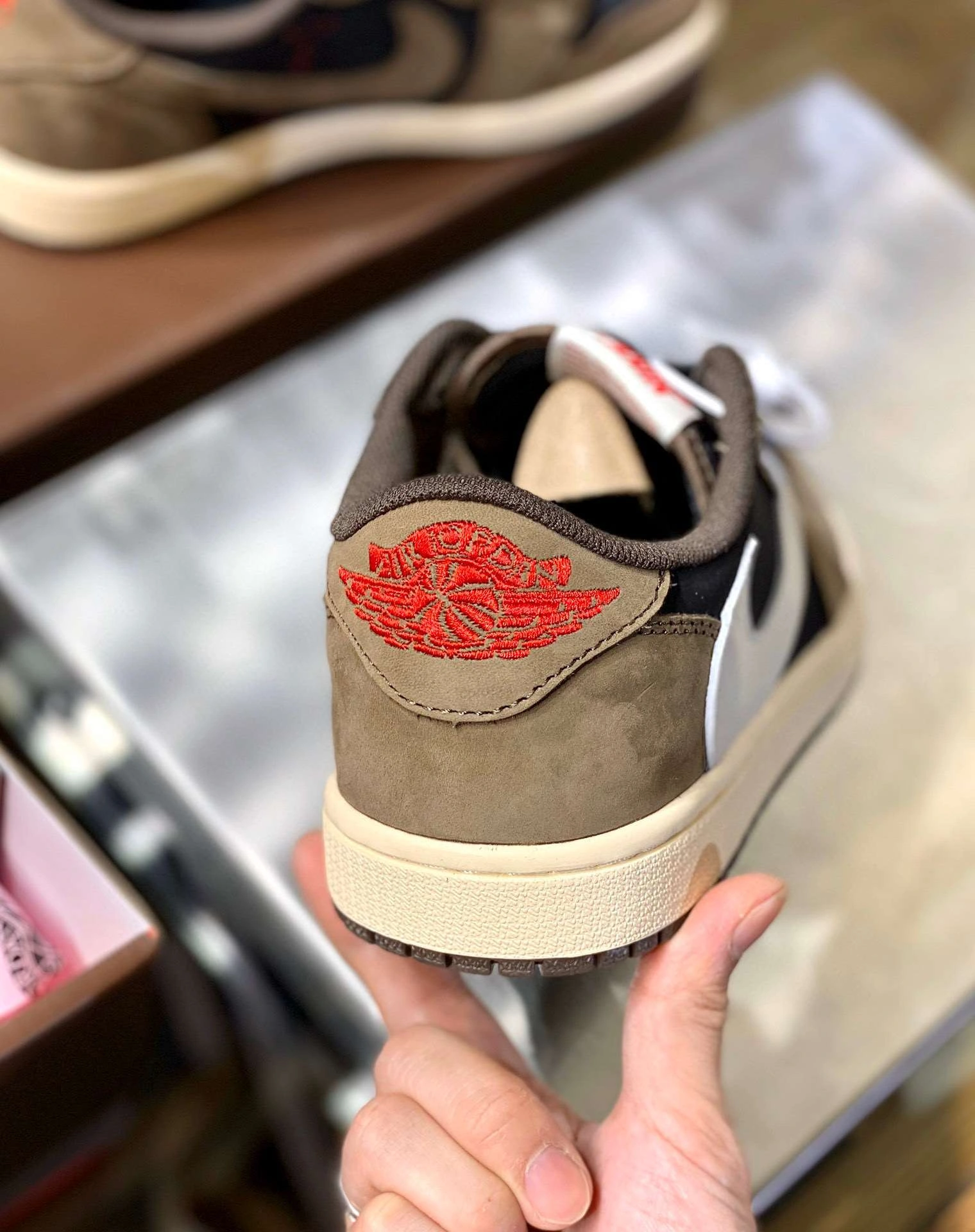 &sneakers3a- item : A-X301I0713