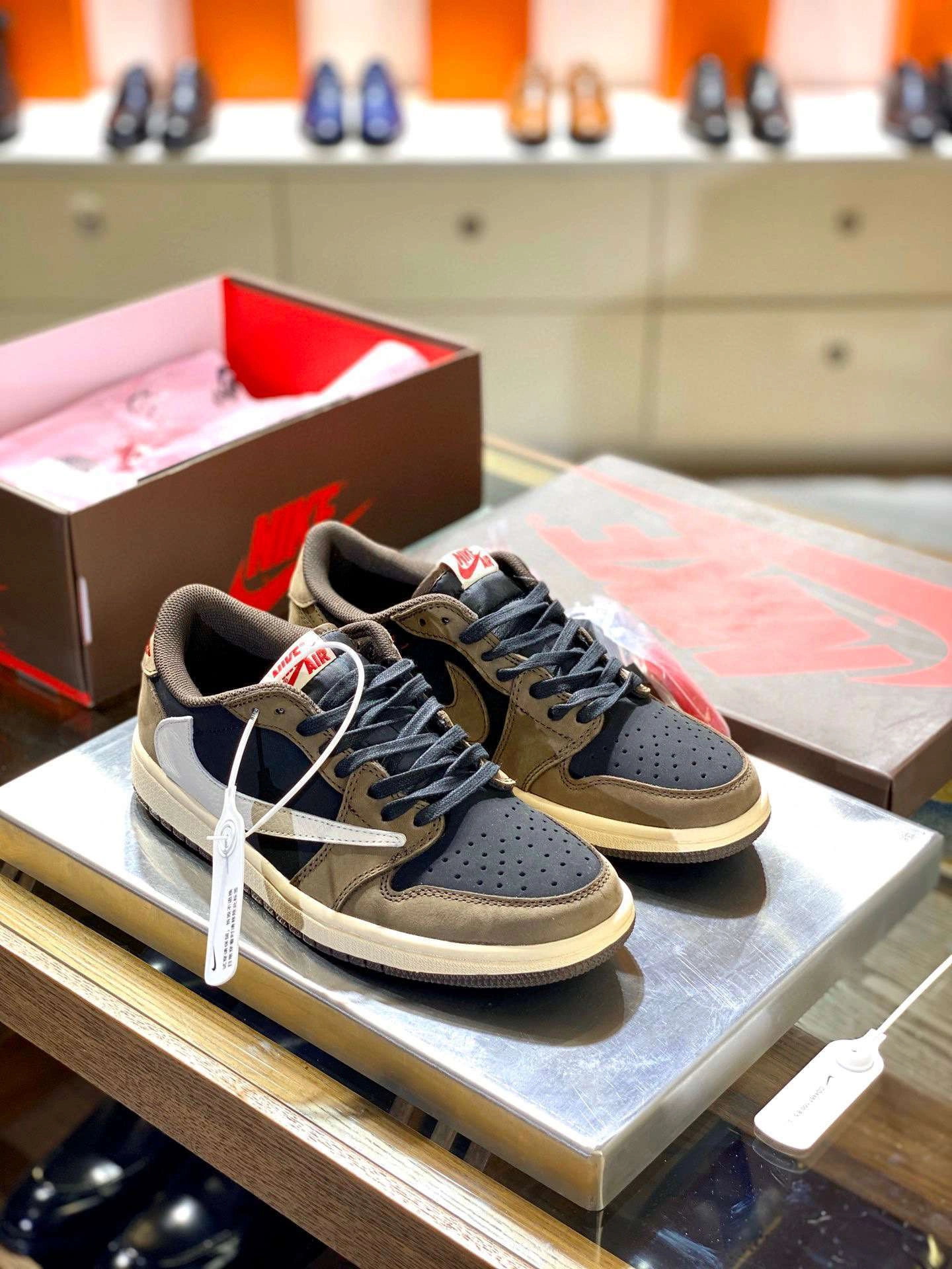 &sneakers3a- item : A-X301I0713