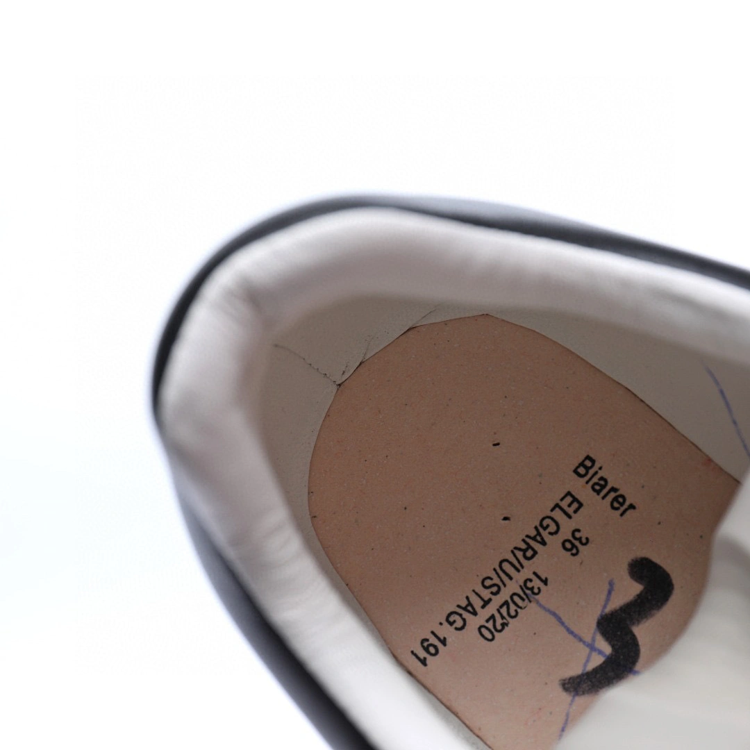 sneakers3a- item : B-X028C0403O