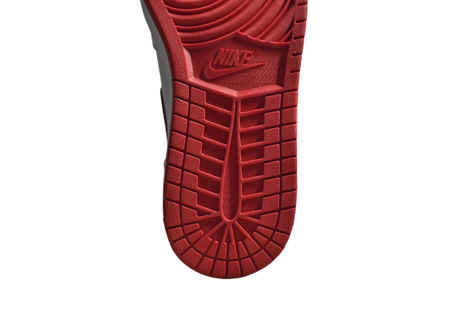 sneakers3a— 555088 161 item:C-X167C1317