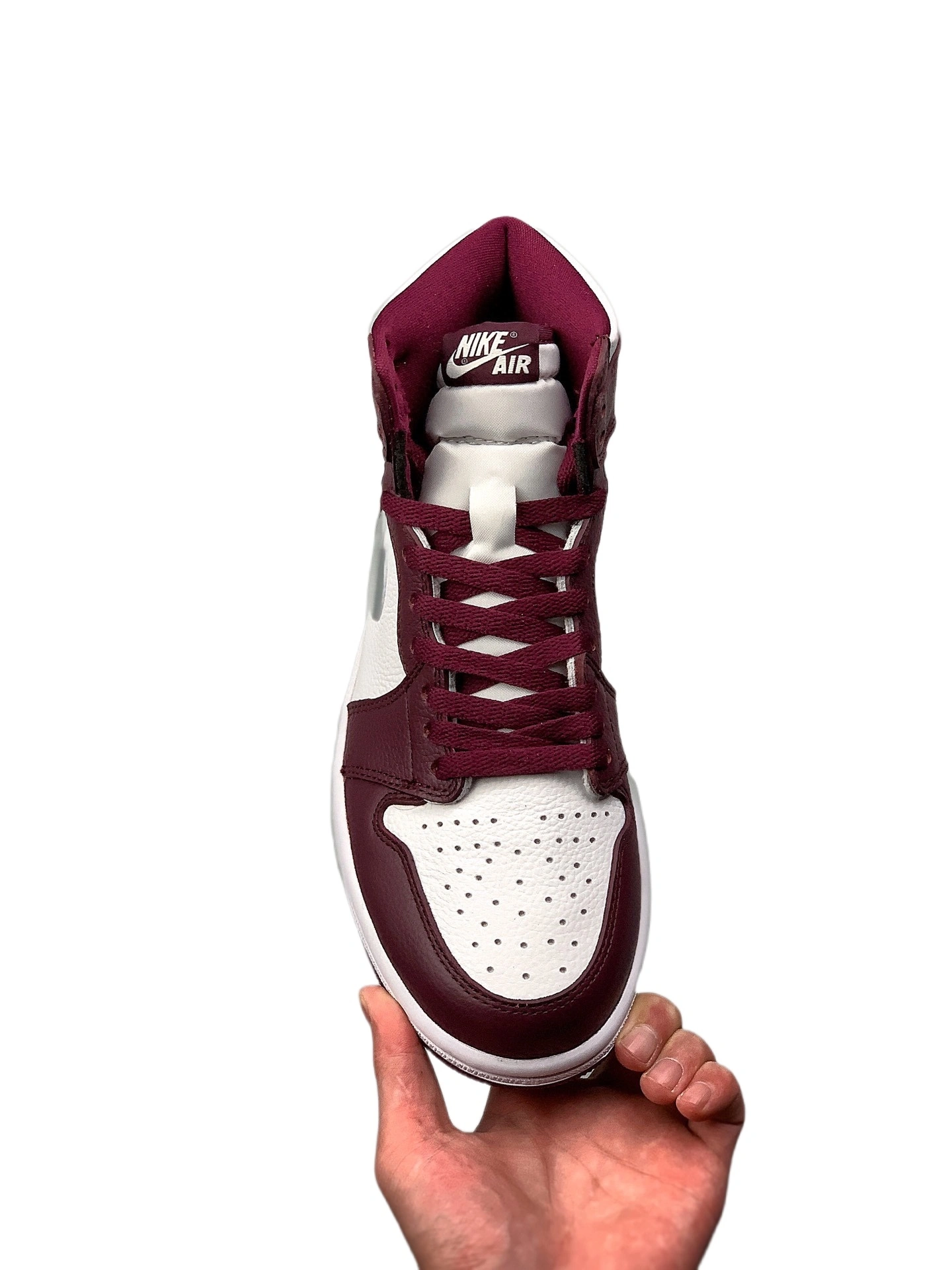 sneakers3a— 555088-611 item:C-X167C1338
