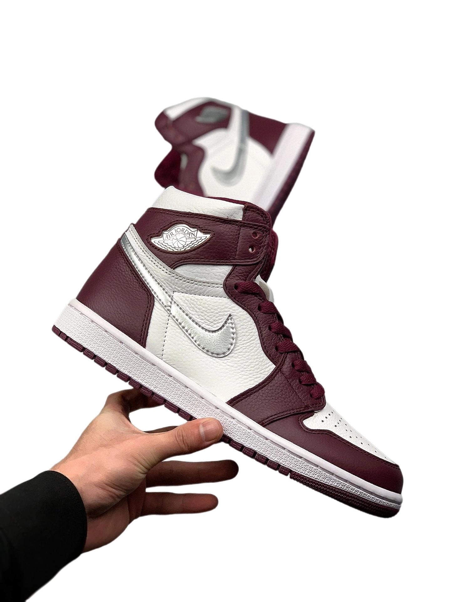 sneakers3a— 555088-611 item:C-X167C1338