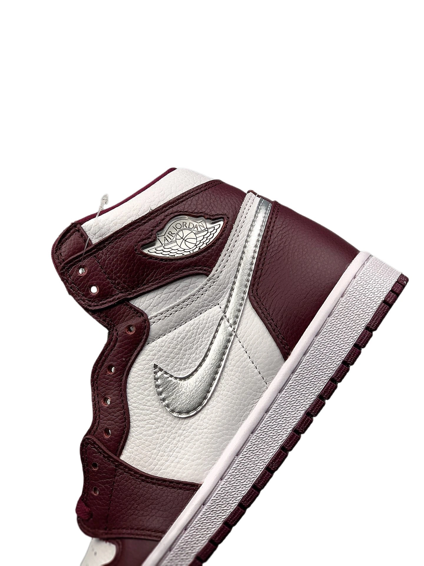 sneakers3a— 555088-611 item:C-X167C1338