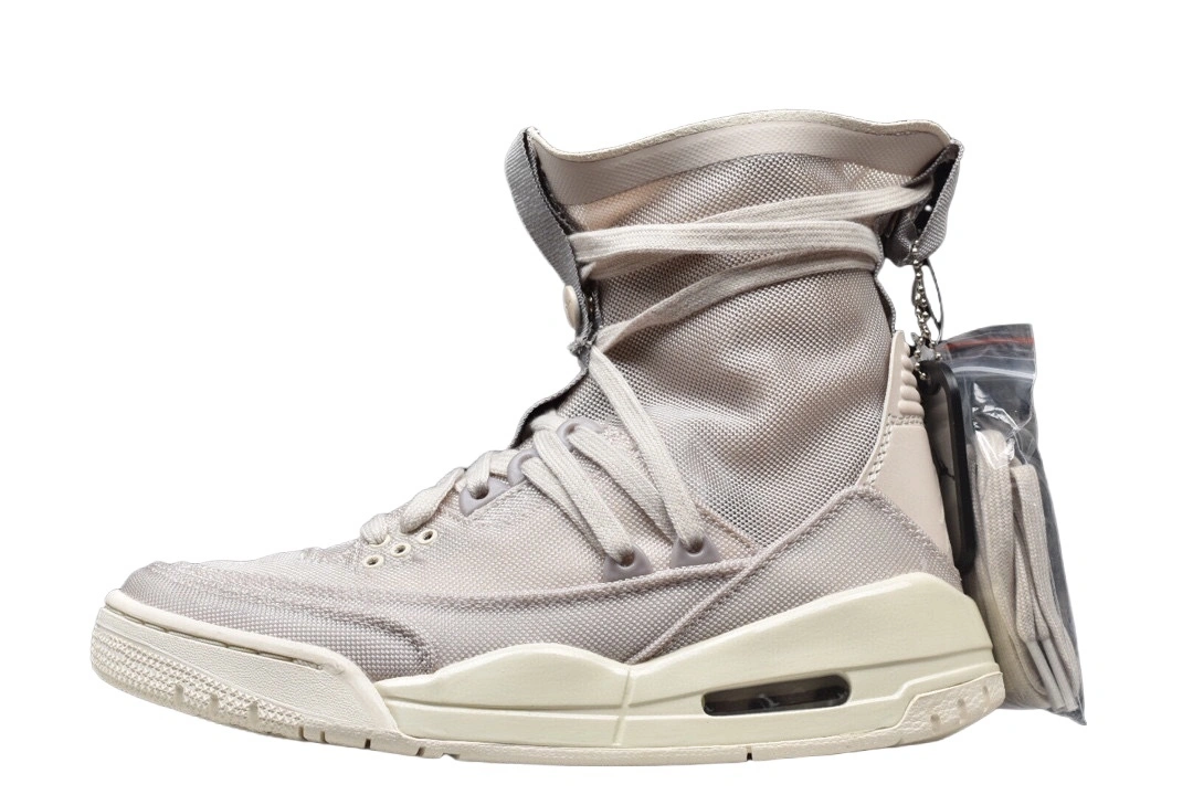 sneakers3a— BQ8394 002 item:C-X080C1342