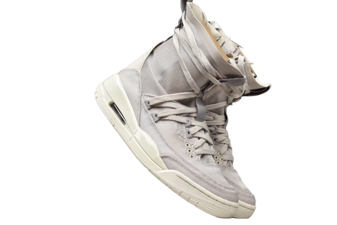 sneakers3a— BQ8394 002 item:C-X080C1342