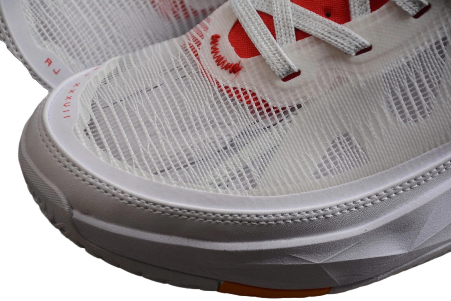 sneakers3a— DD6958-160 item:C-X167C1327