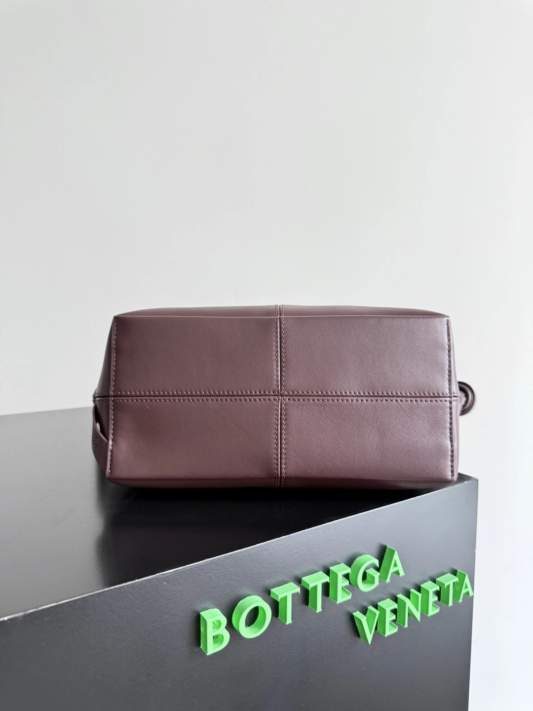 &MOMO-- V595t1 815807V4O902128 high quality version Andiamo Sawyer Calfskin item:E-B063F2197T