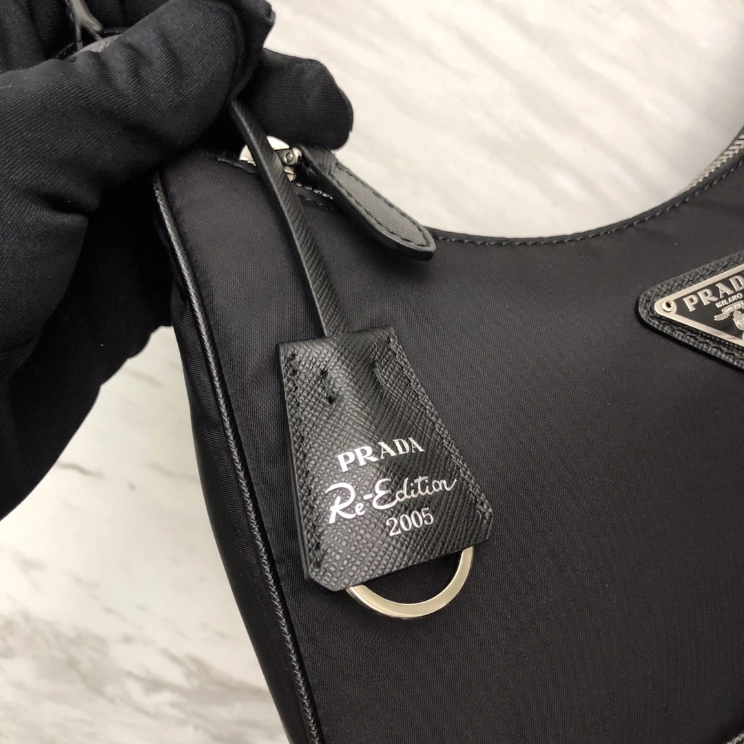 Custombag--1N204M_R064_F0002 1NE204_R064_F0002 high quality version item：C-B806D2551