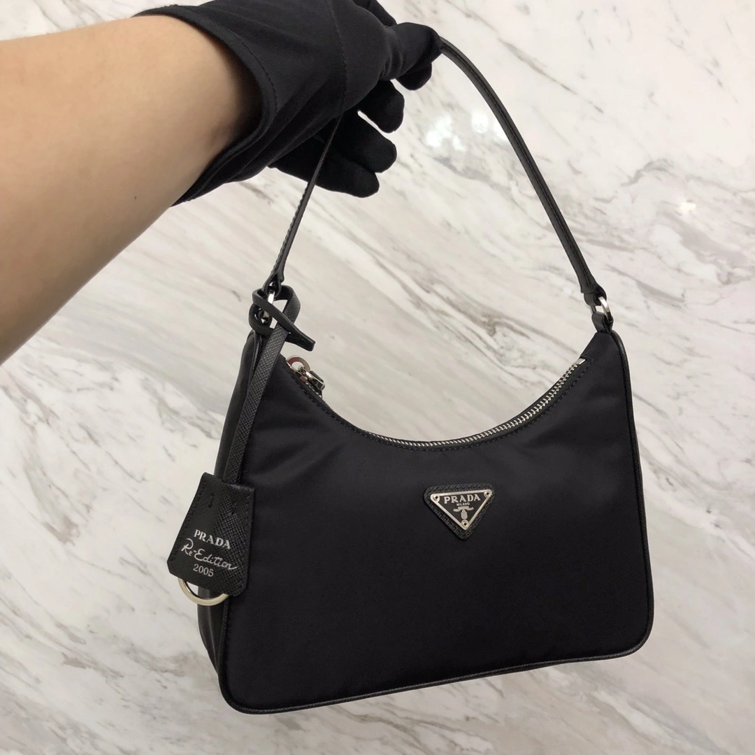Custombag--1N204M_R064_F0002 1NE204_R064_F0002 high quality version item：C-B806D2551
