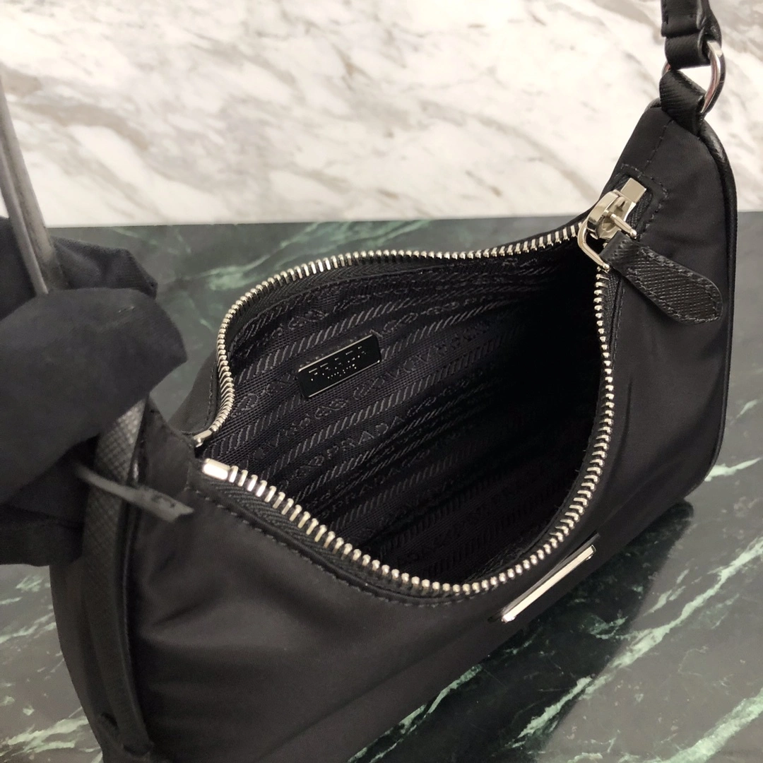 Custombag--1N204M_R064_F0002 1NE204_R064_F0002 high quality version item：C-B806D2551