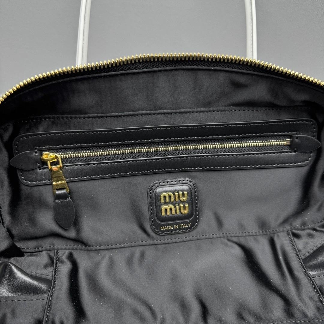 MOMO- 7iu7iu 5BB173_2IBP_F0967_V_OWM Beau Softy Padded high quality version item:E-B664G2011