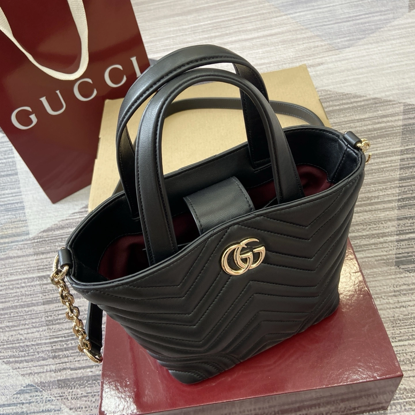MOMO--6u33i 847386-AAFA1-1000 high quality version GG Marmont sheepskin item:E-B815K2530