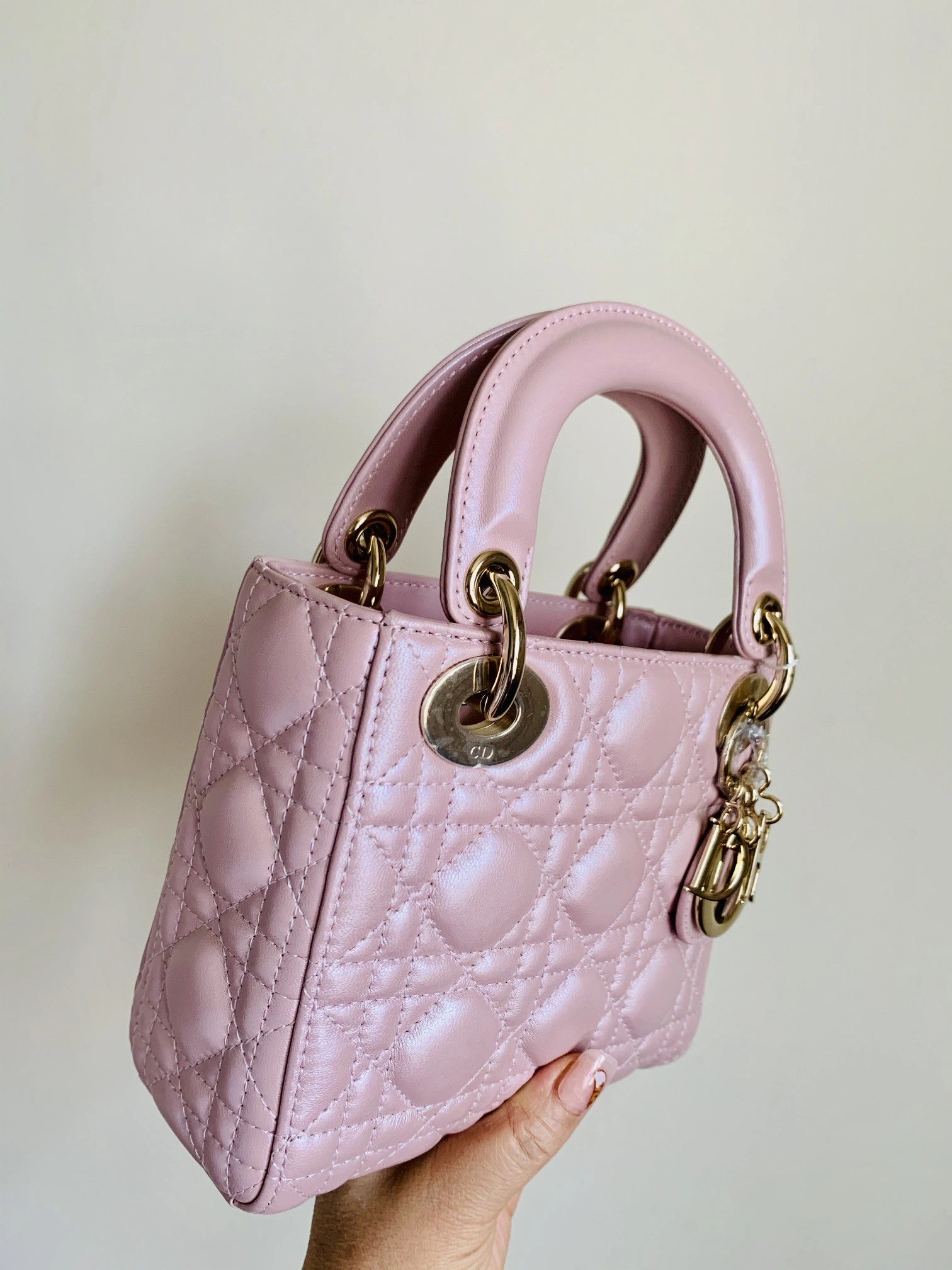 Custombag-- M0505OADU-M15P Lady high quality version Pearl powder item：C-B803D0718