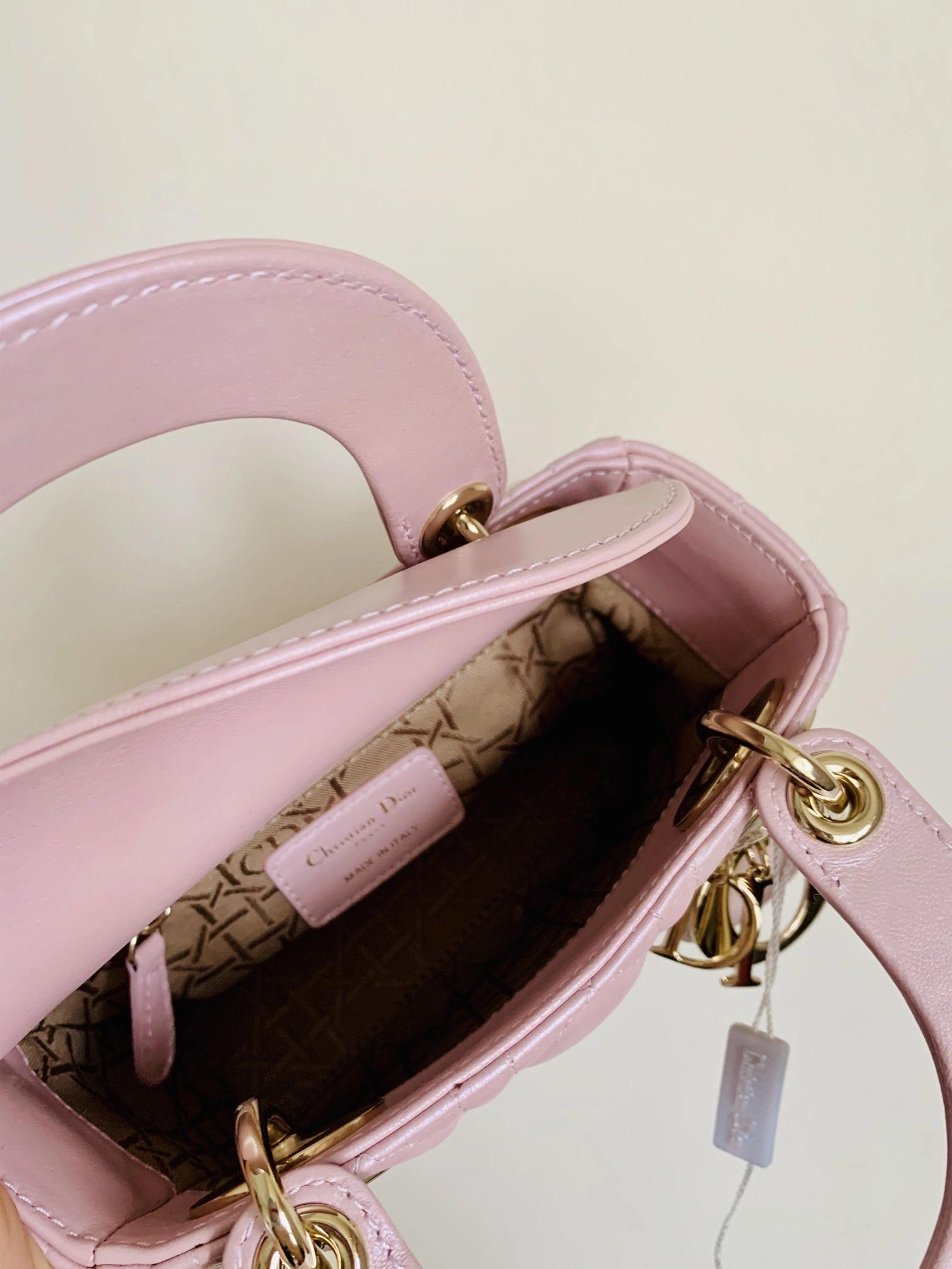 Custombag-- M0505OADU-M15P Lady high quality version Pearl powder item：C-B803D0718