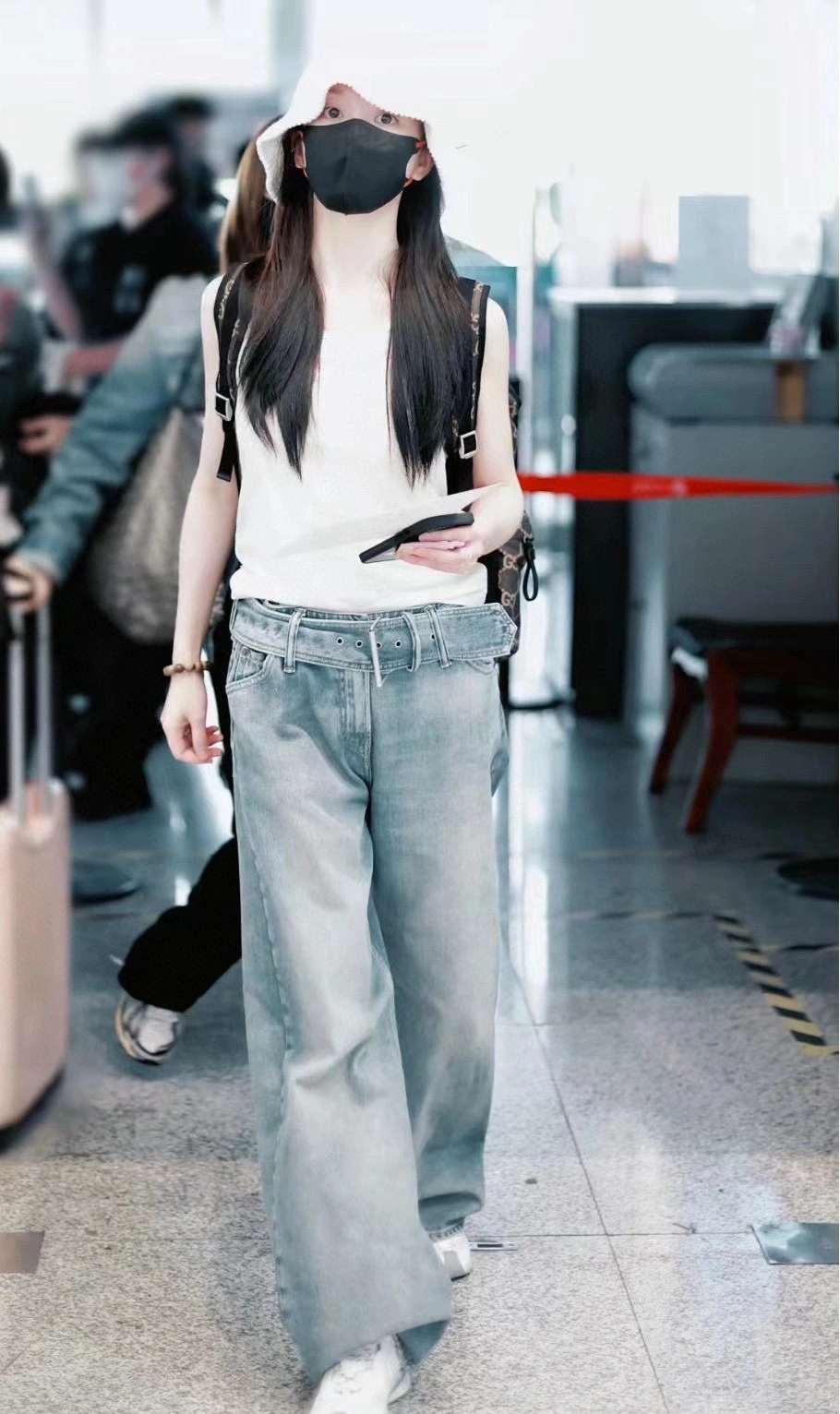victoria-- 1395 item:D-F244G0753