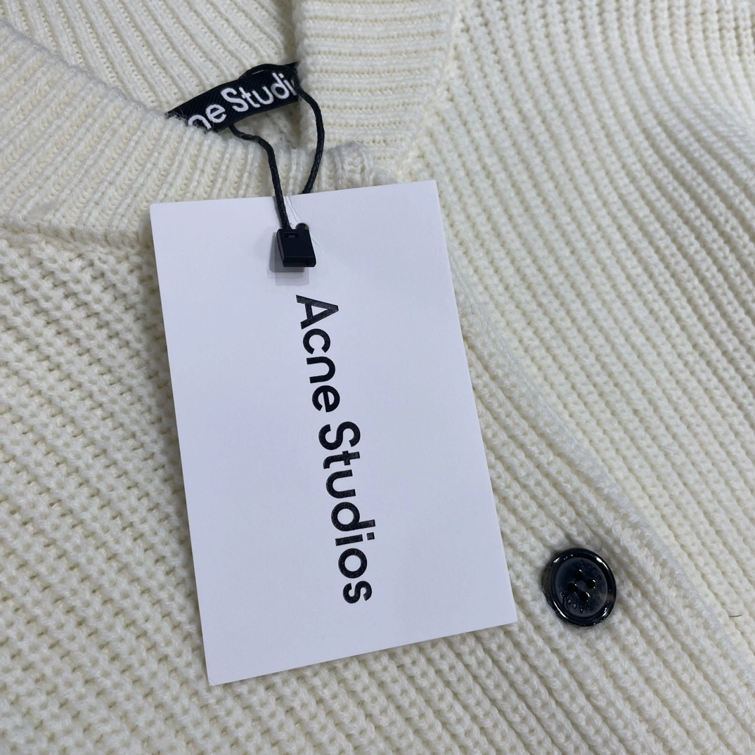 victoria-- 1395 wool item:D-F244G0757