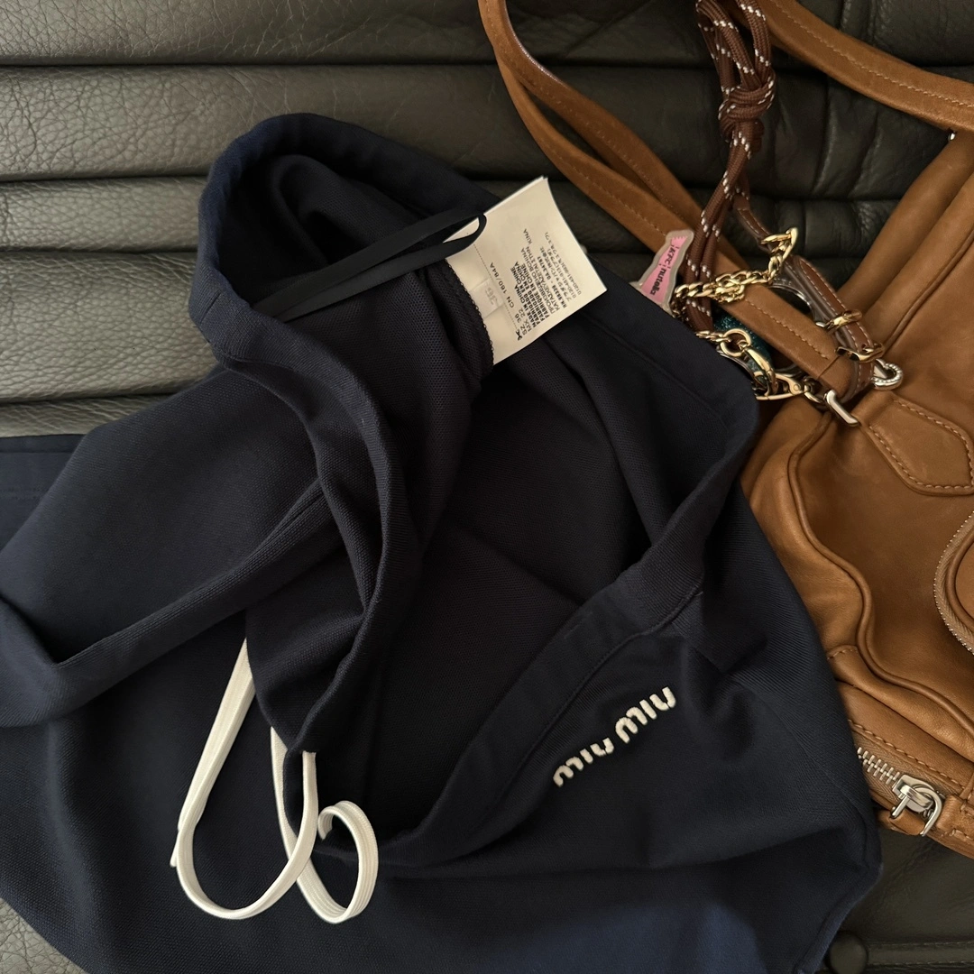 victoria-- 7iu7iu 2colour item:D-F244G0742-2