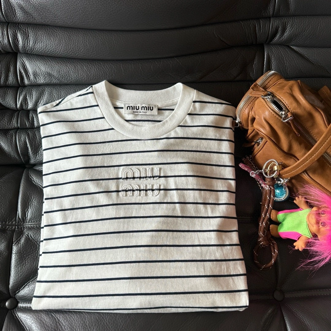 victoria-- 7iu7iu item:D-F244G0746