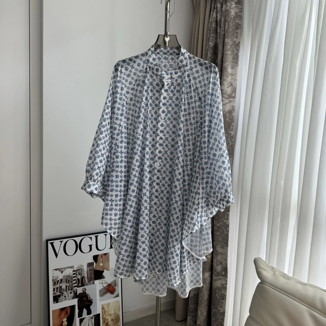 victoria-- 8V oversized item:D-F244G0726
