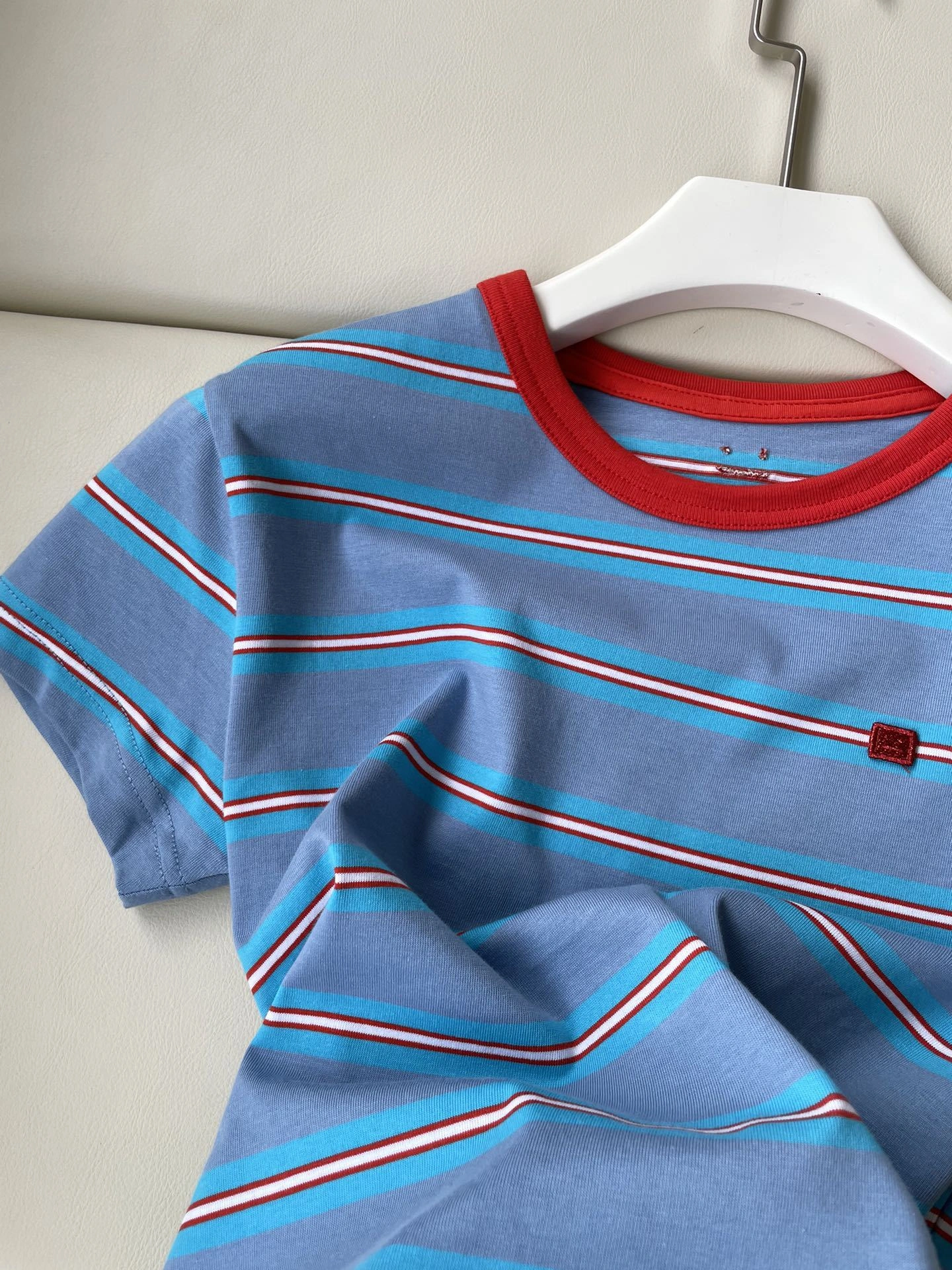victoria- 1395 Tee item:D-F244G2808