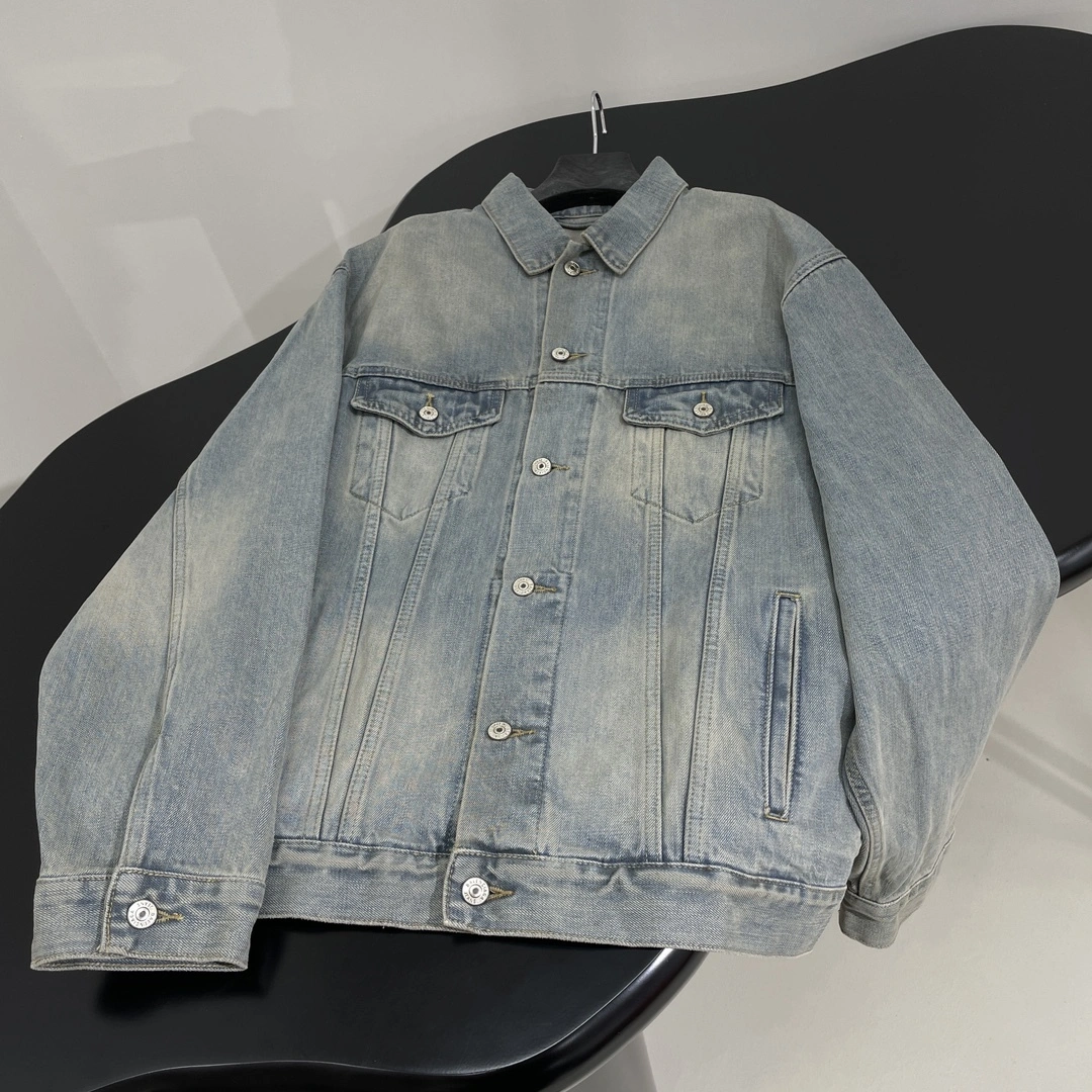 victoria- 218593i16 oversized item:D-F240G0967