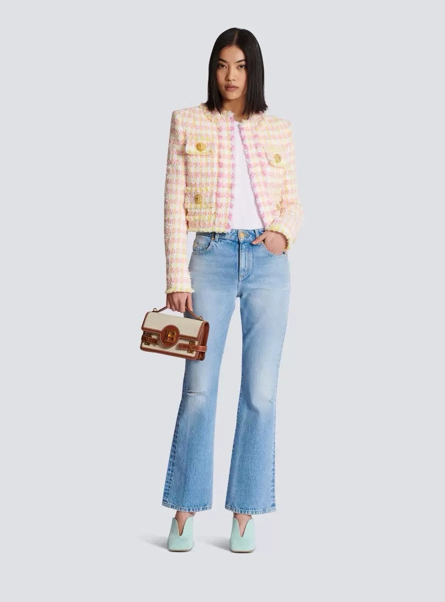&victoria- 21871i9 item:D-F061I0601