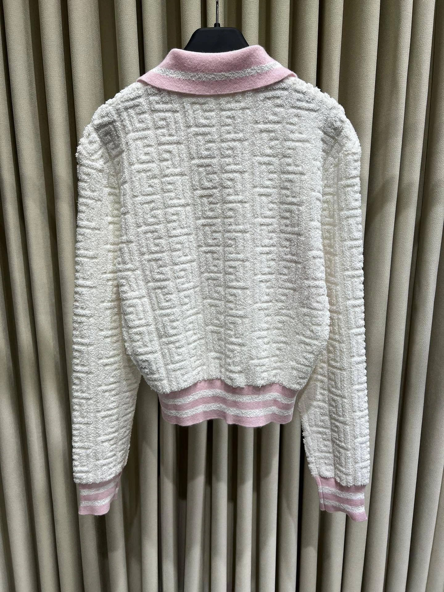 victoria- 21871i9 item:D-F140G2457