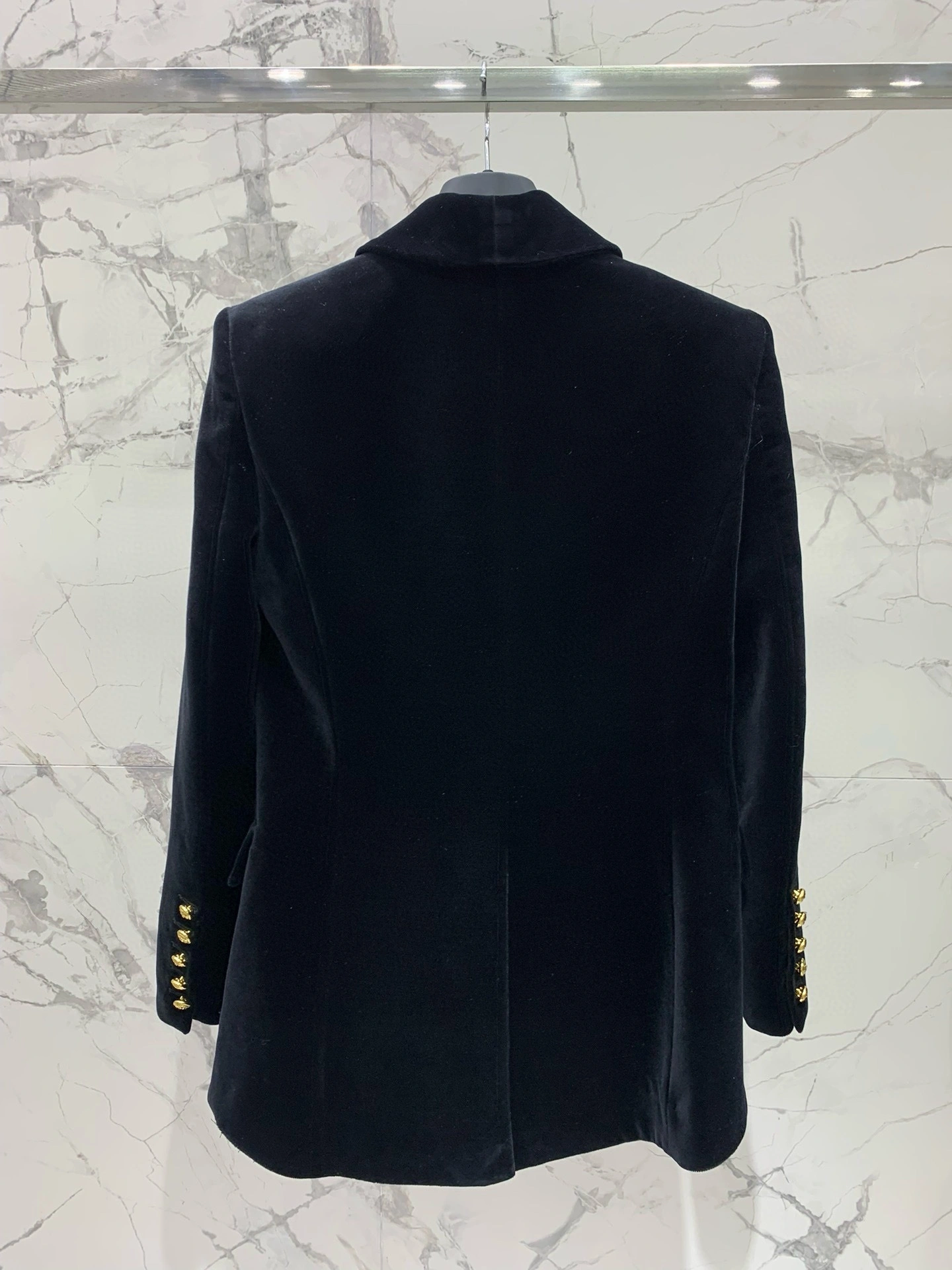 victoria- 21871i9 item:D-F244K1199