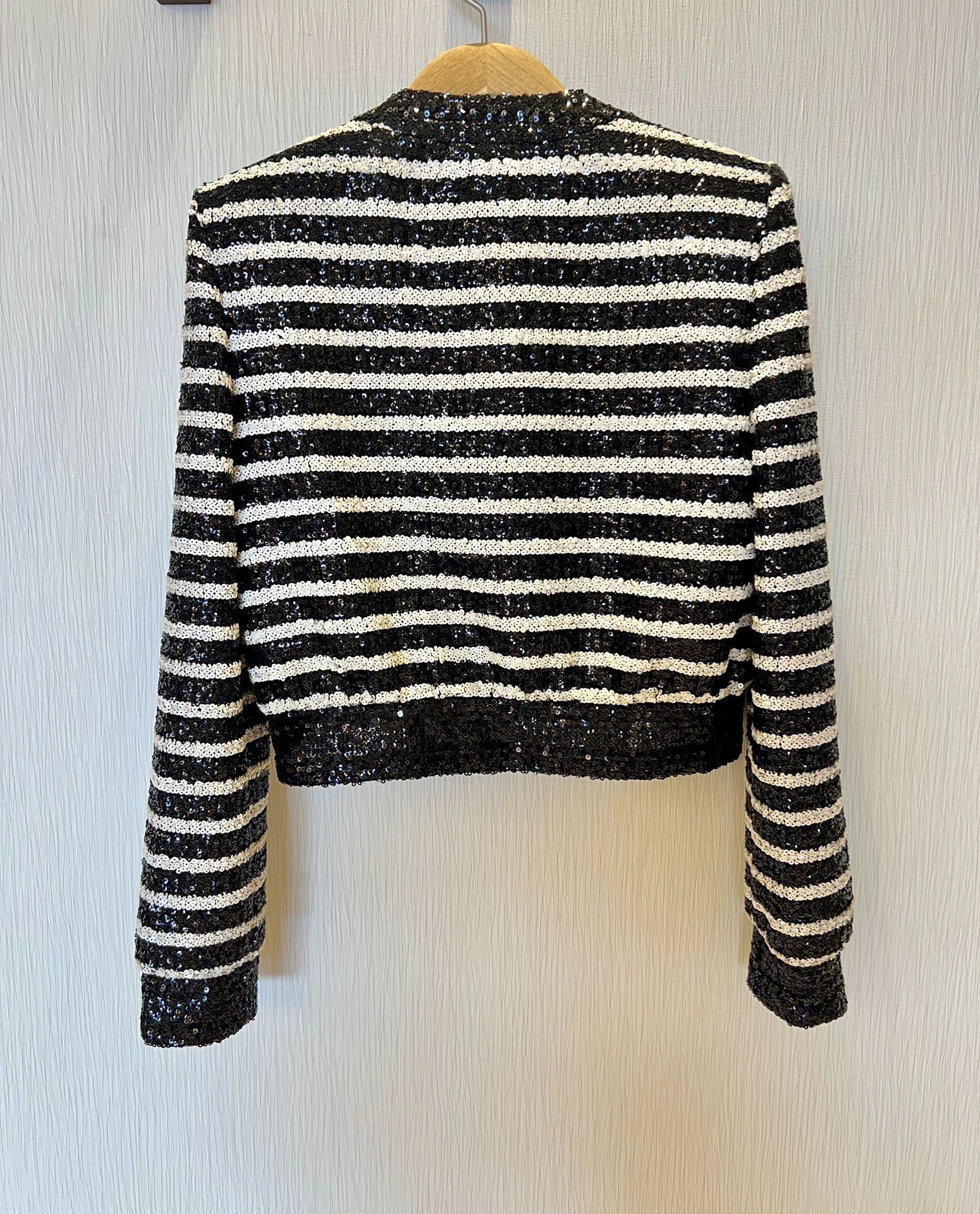 victoria- 21871i9 item:D-F245K0817