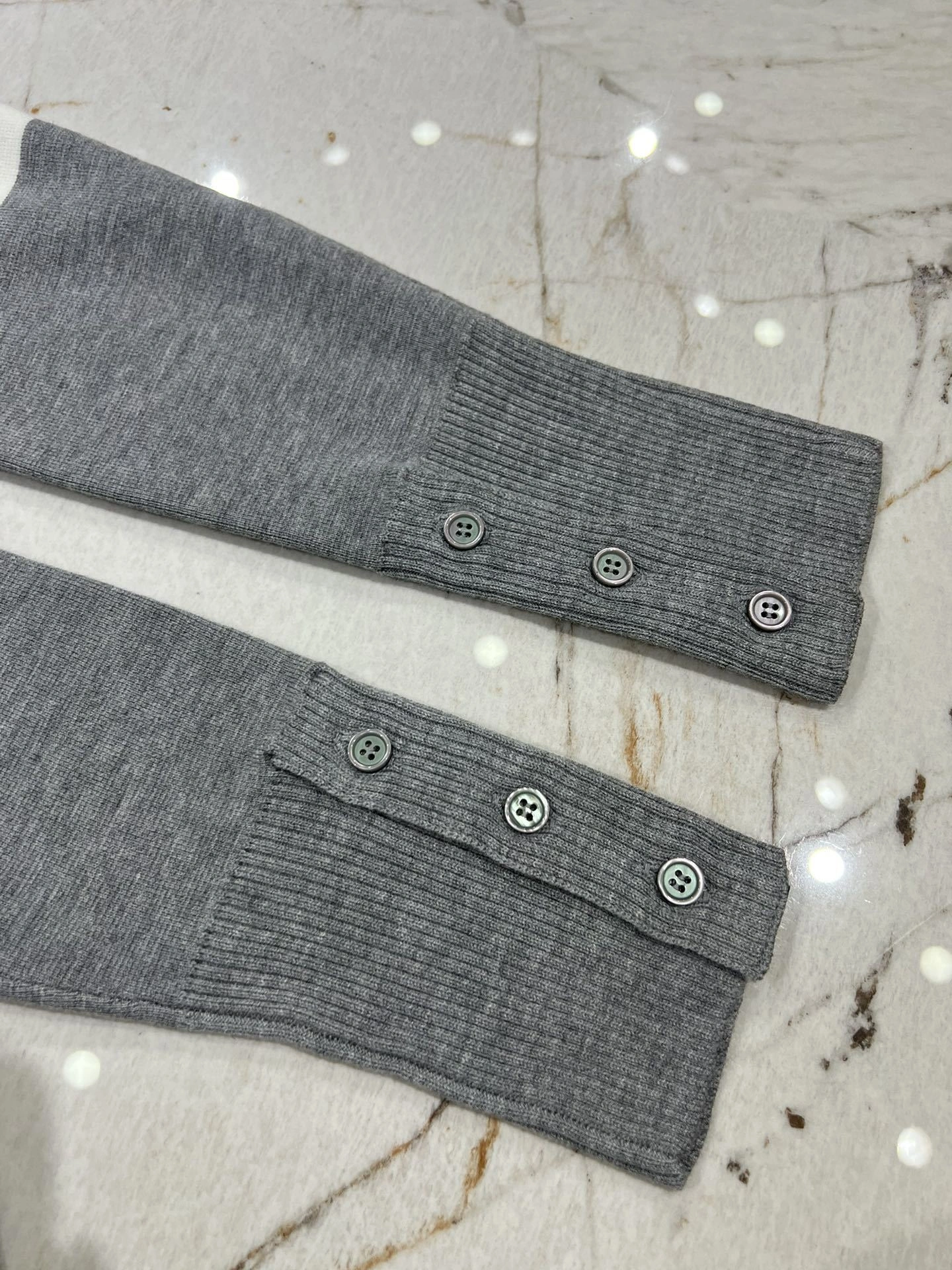 victoria- 2row95 4Colour item:D-F140J5028-4