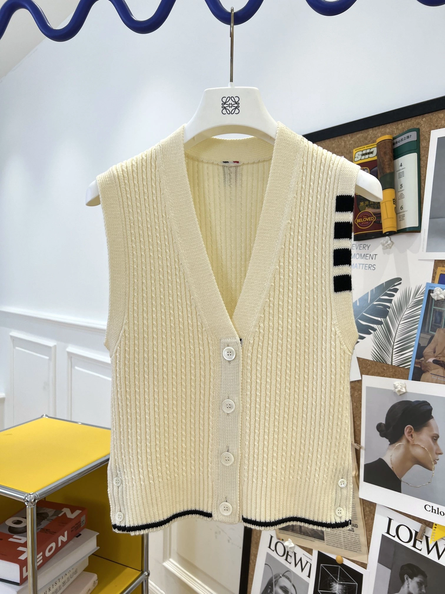 &victoria- 2row95 item:D-F240G0955