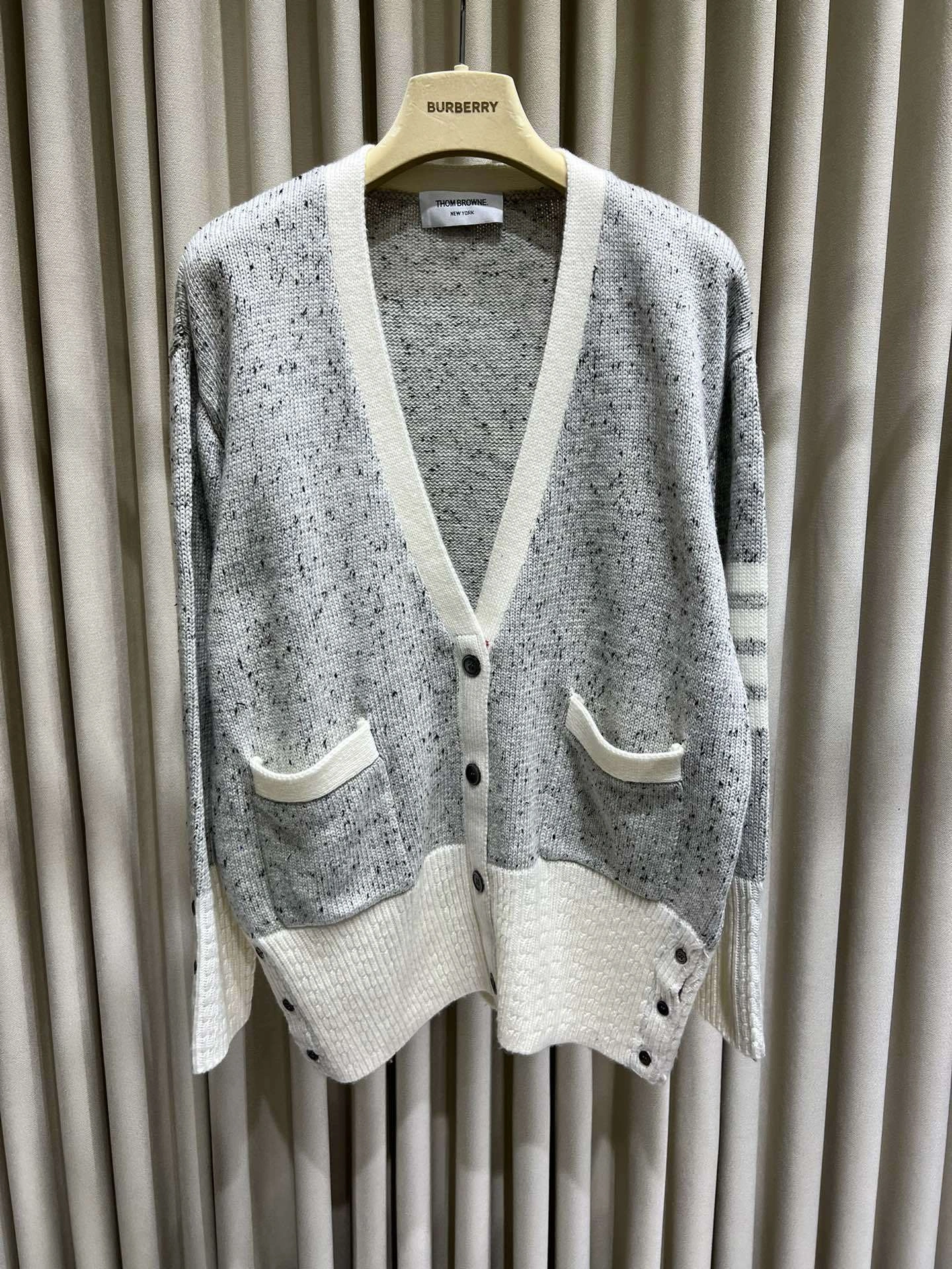 victoria- 2row95 wool 2Colour item:D-F140J5030-2