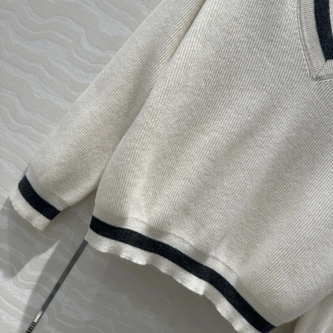victoria- 2ru9588o cashmere item:D-F061I0605