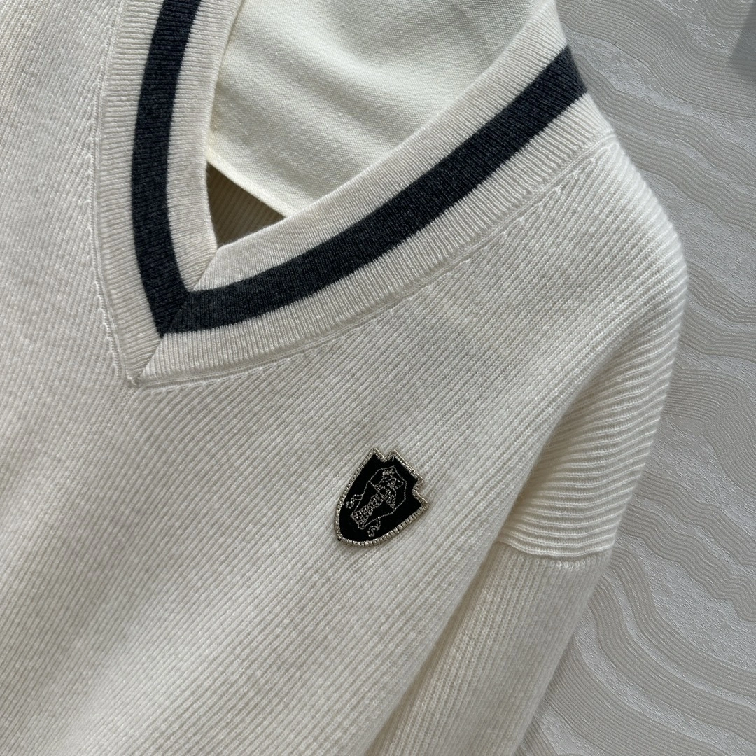 victoria- 2ru9588o cashmere item:D-F061I0605