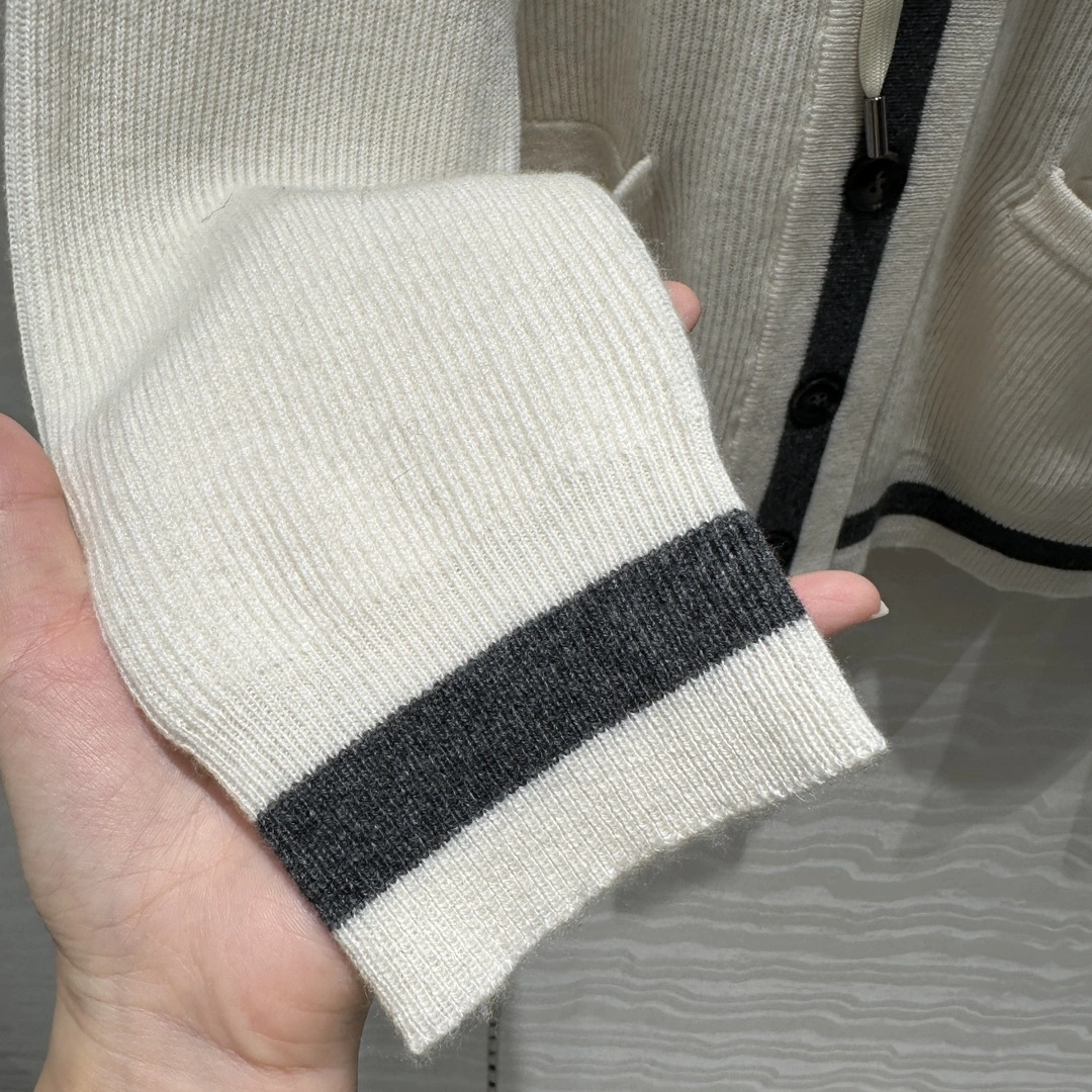 victoria- 2ru9588o cashmere item:D-F061I0606