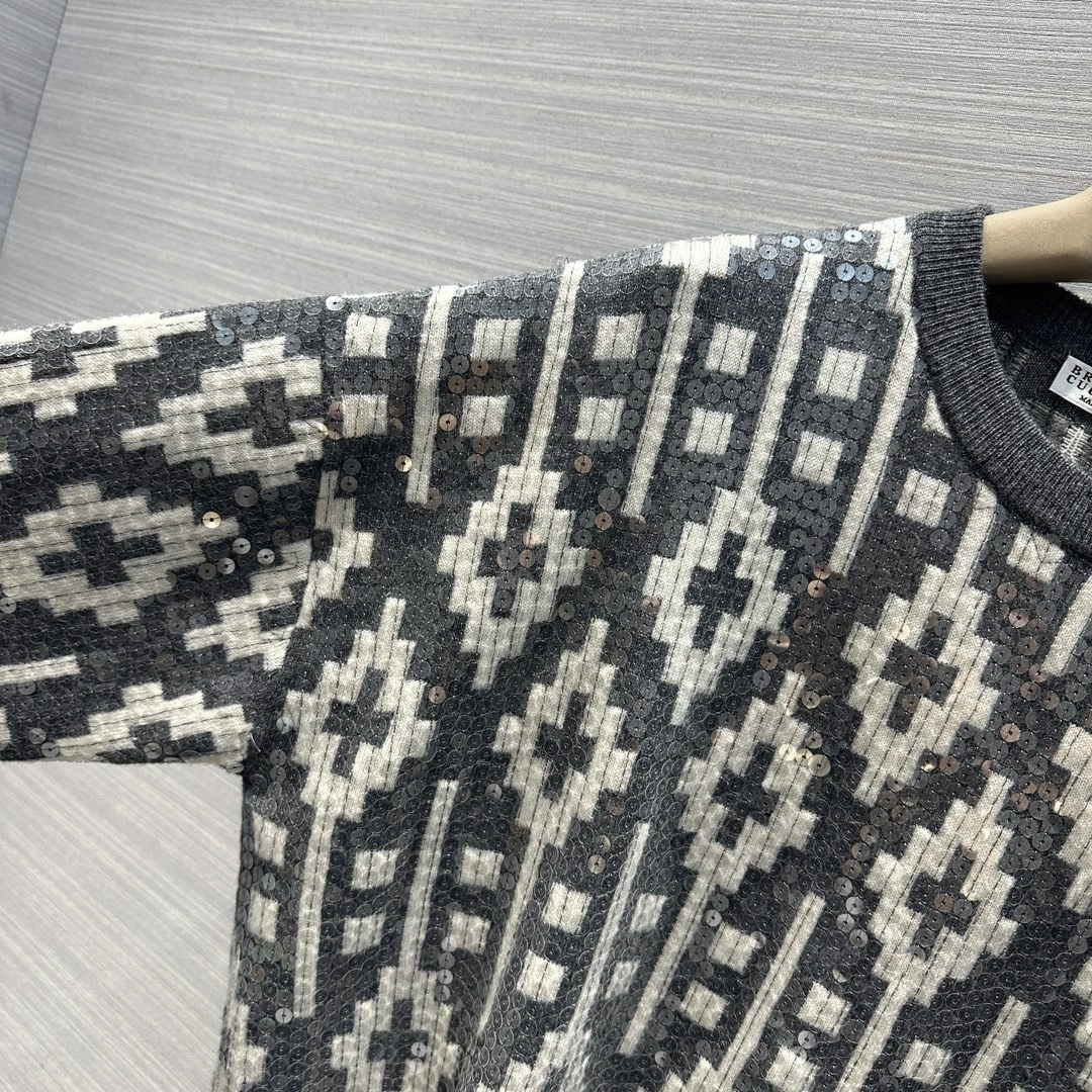 victoria- 2ru9588o embroidery wool cashmere item:D-F061H1527