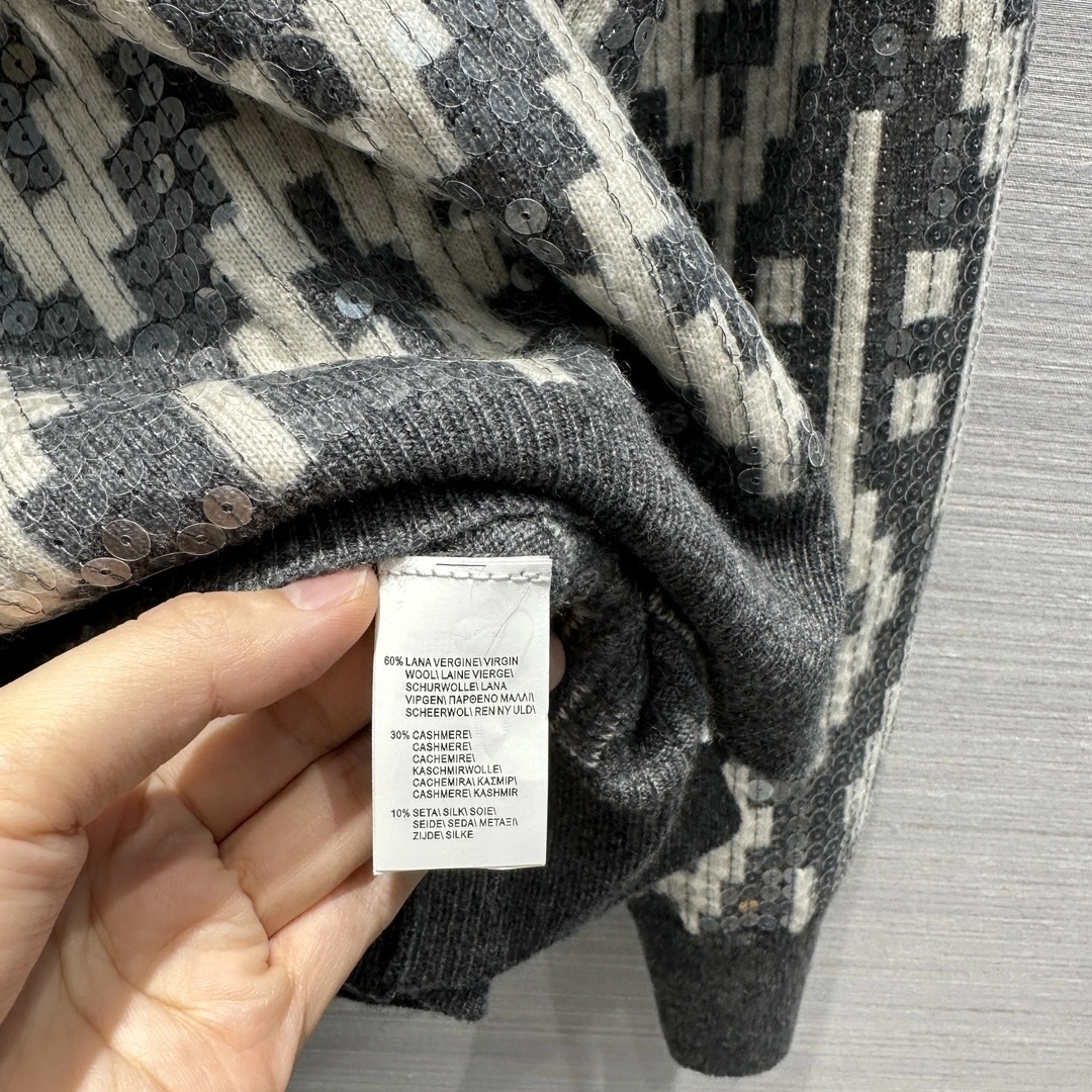 victoria- 2ru9588o embroidery wool cashmere item:D-F061H1527