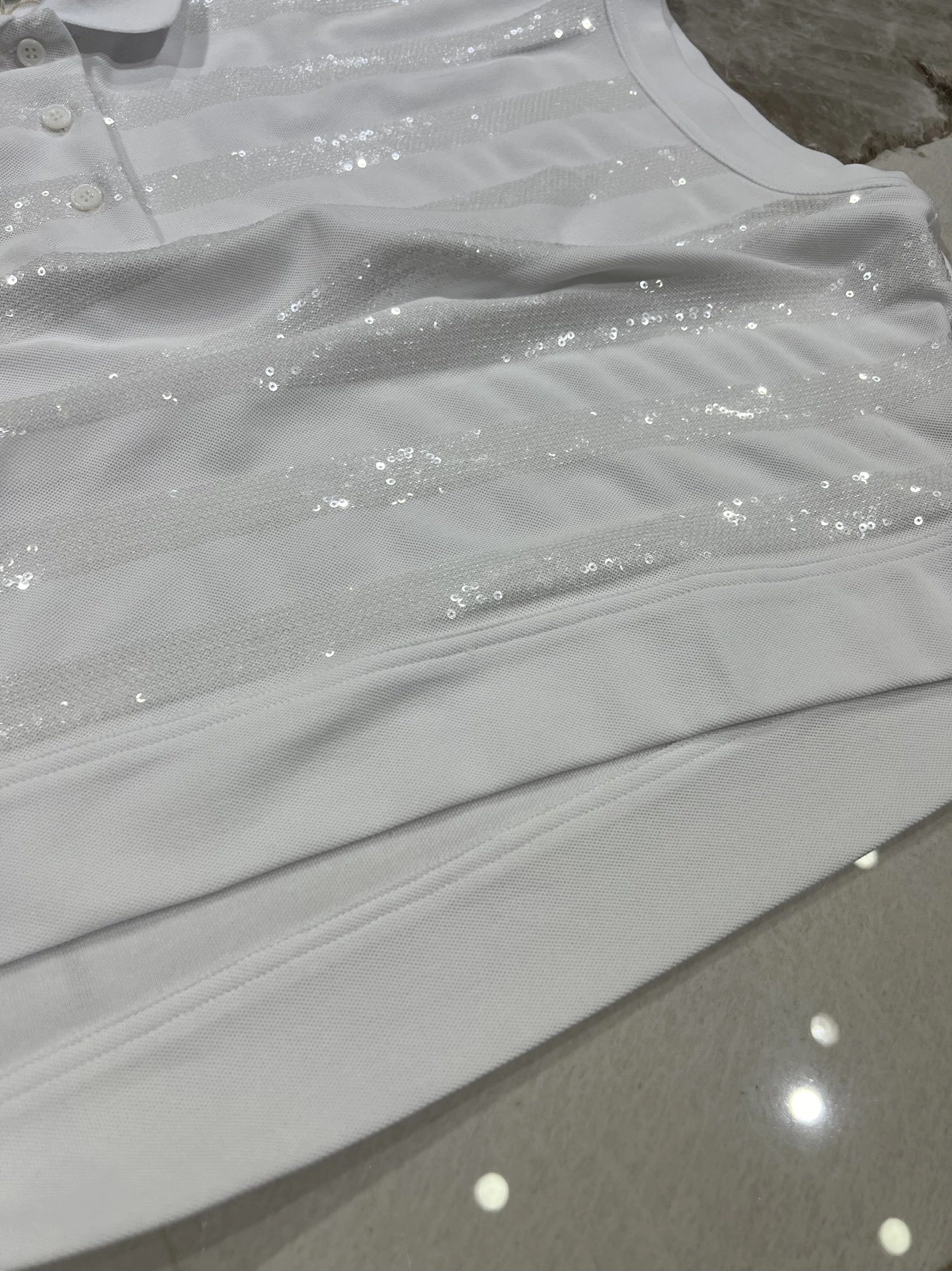 victoria- 2ru9588o item:D-F140G2449