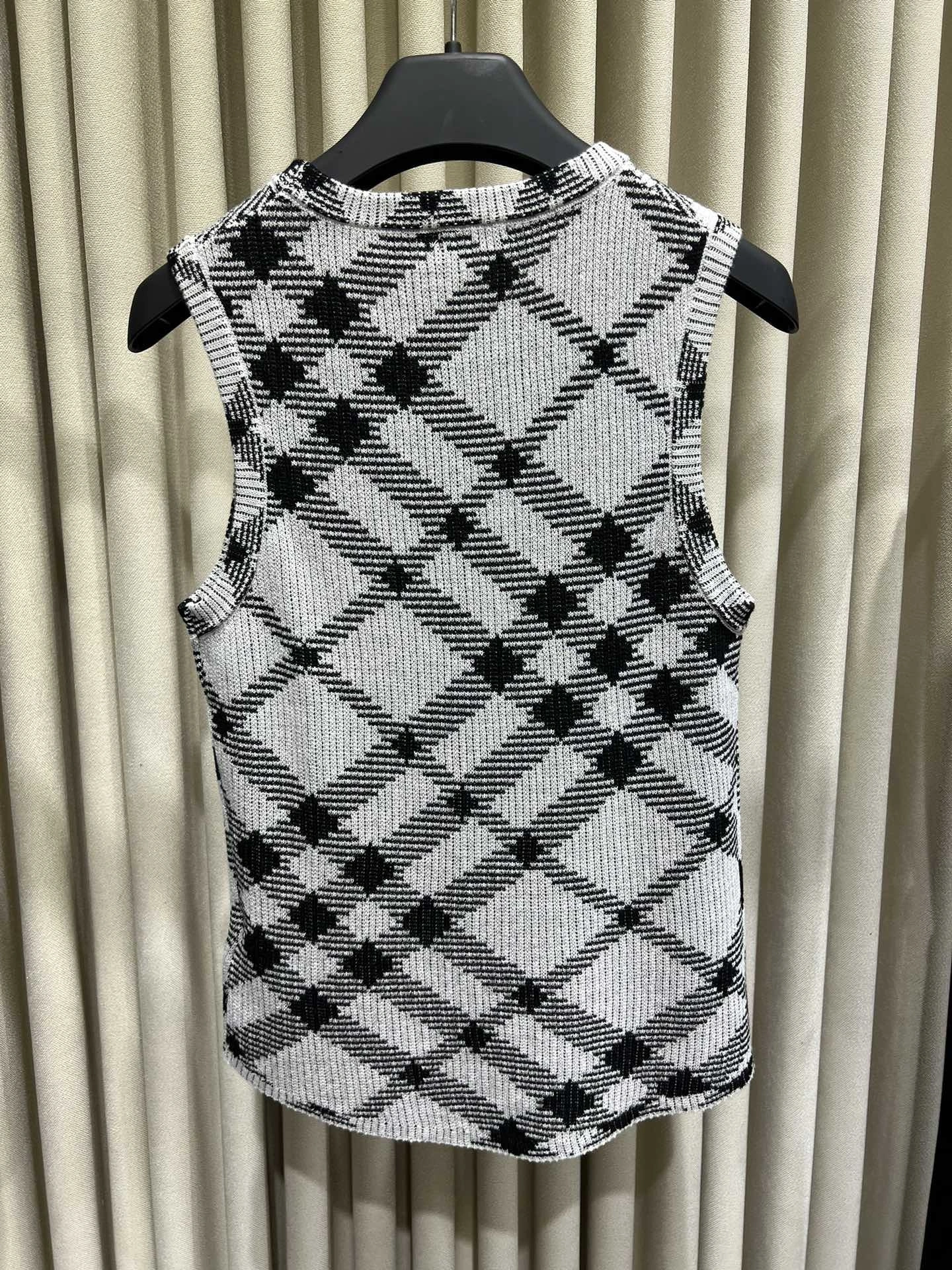 victoria- 2ur25rry 2Colour item:D-F140G2464-2