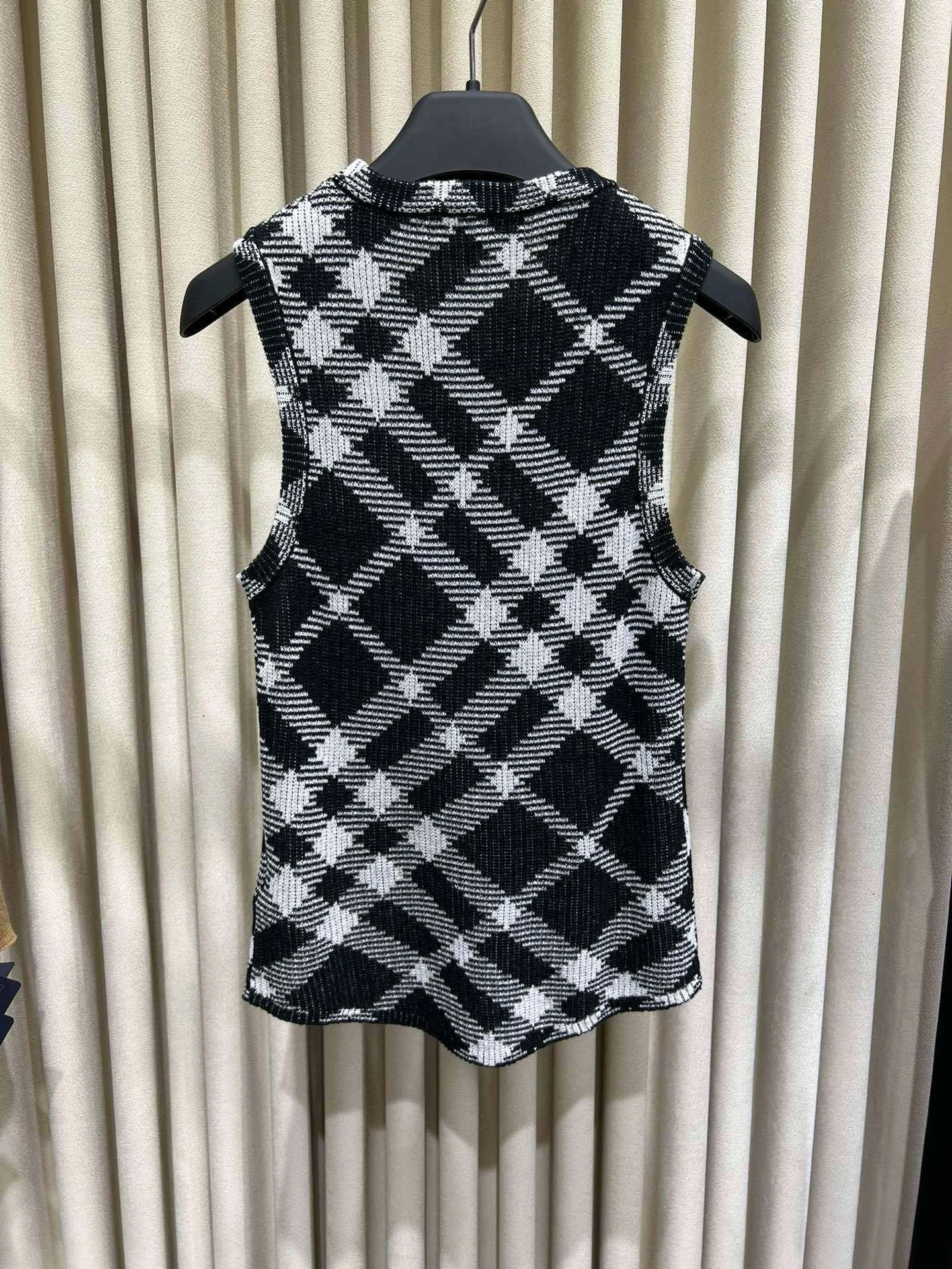 victoria- 2ur25rry 2Colour item:D-F140G2464-2