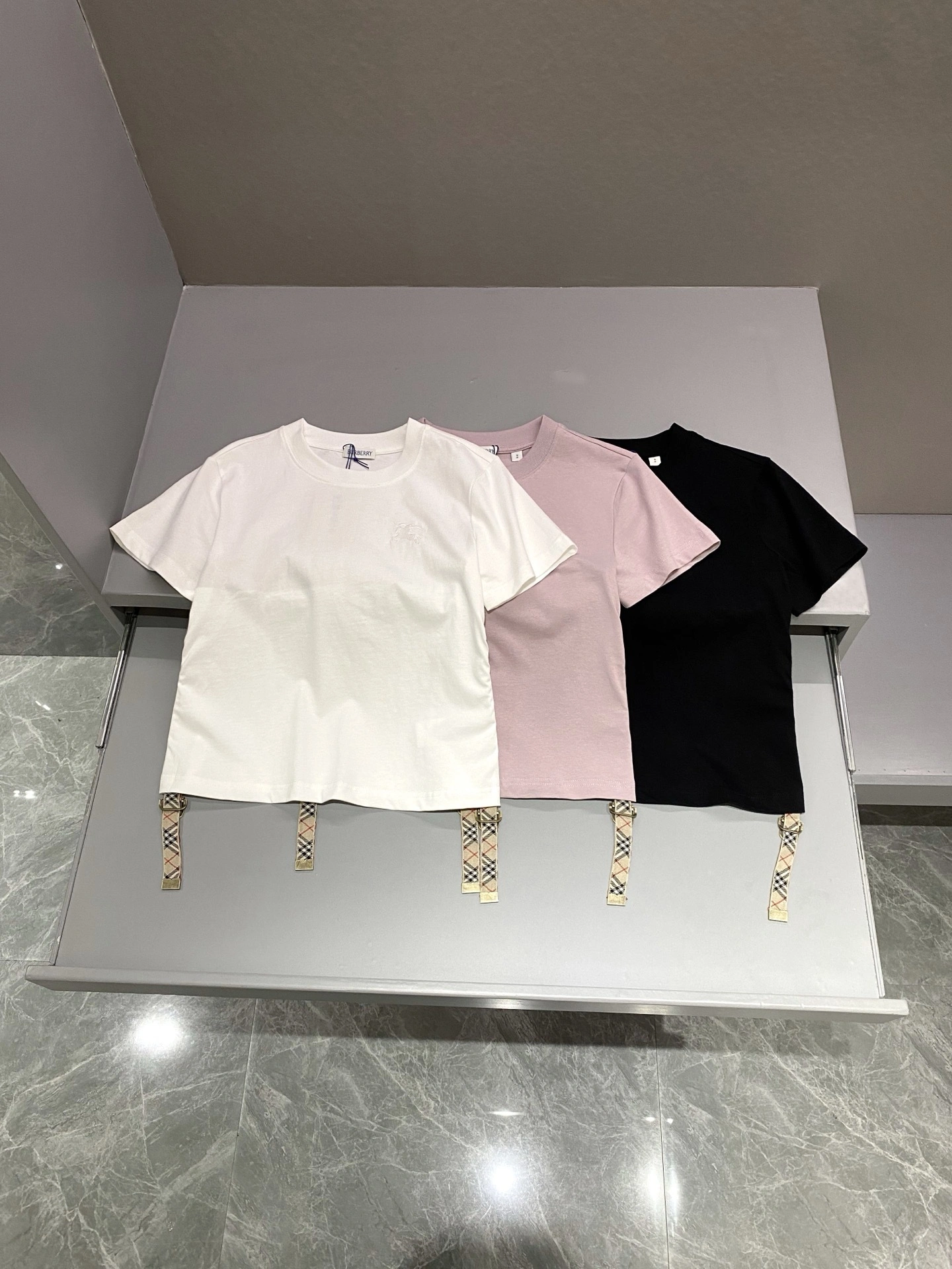 victoria- 2ur25rry 3Colour item:E-F361D0313-3