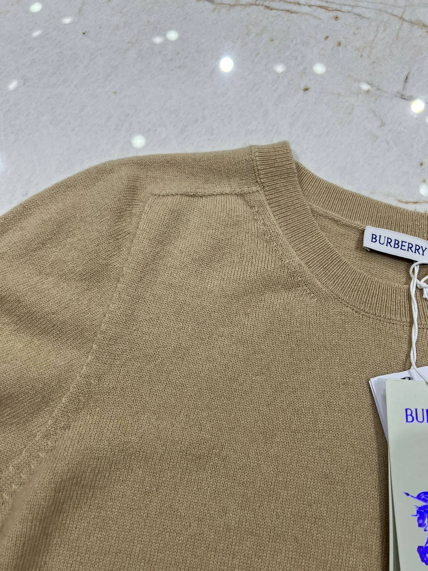 victoria- 2ur25rry cashmere embroidery item:D-F140J2102