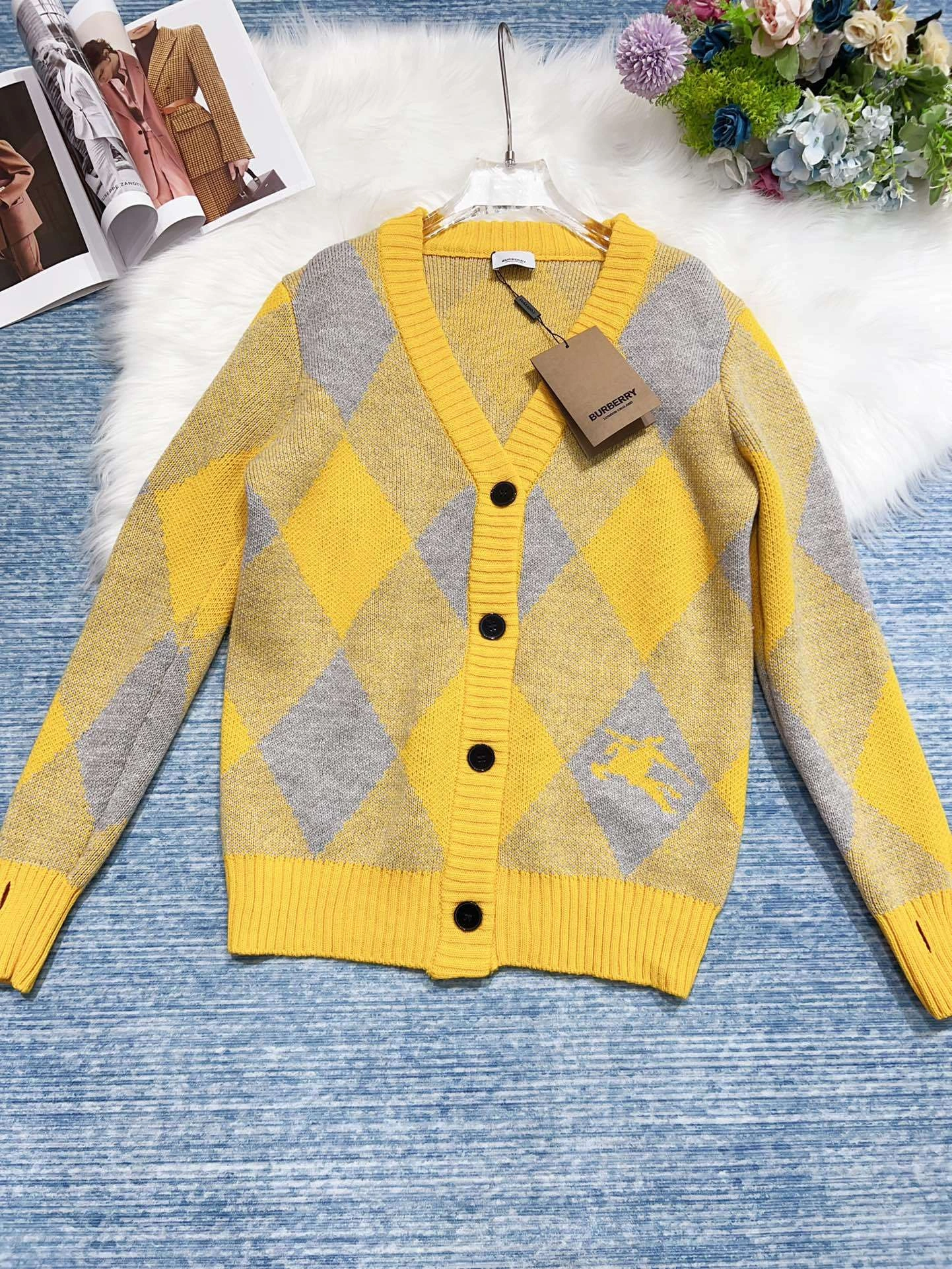 victoria- 2ur25rry item:D-F245K0813