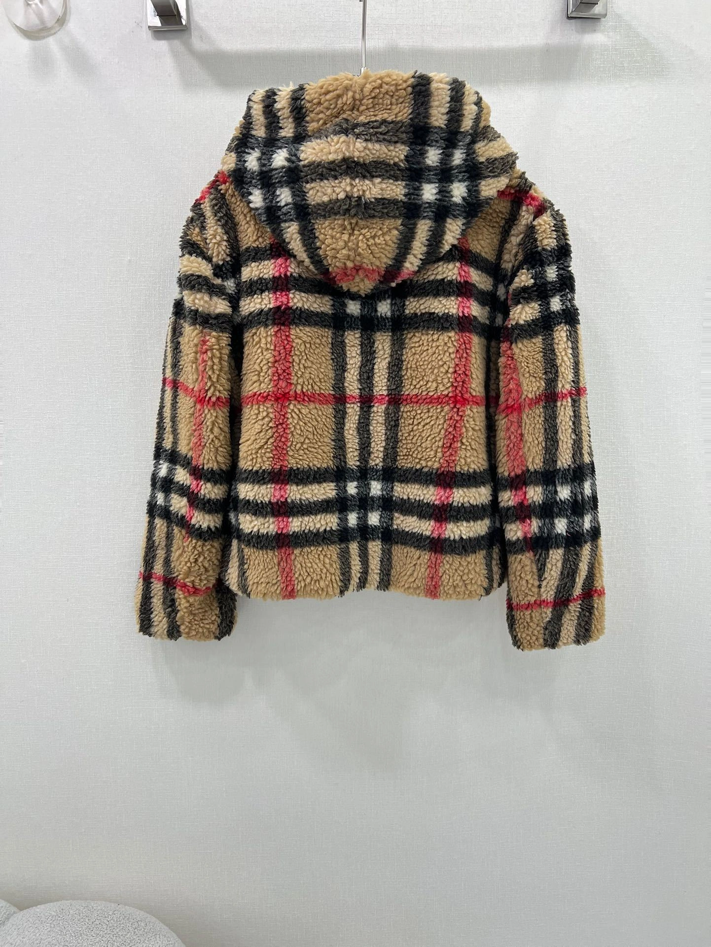 victoria- 2ur25rry lamb wool item:D-F245K0712