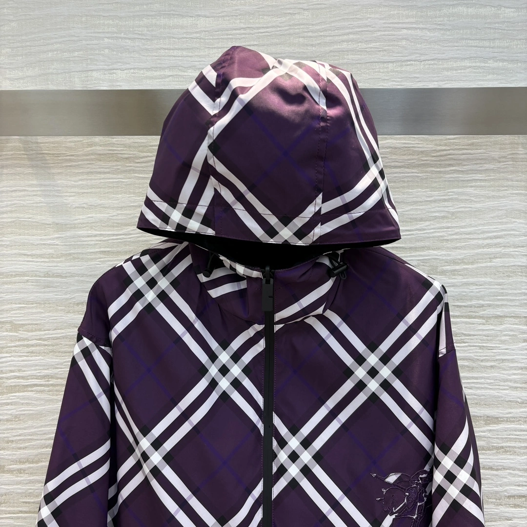 victoria- 2ur25rry reversible item:D-F061I0634