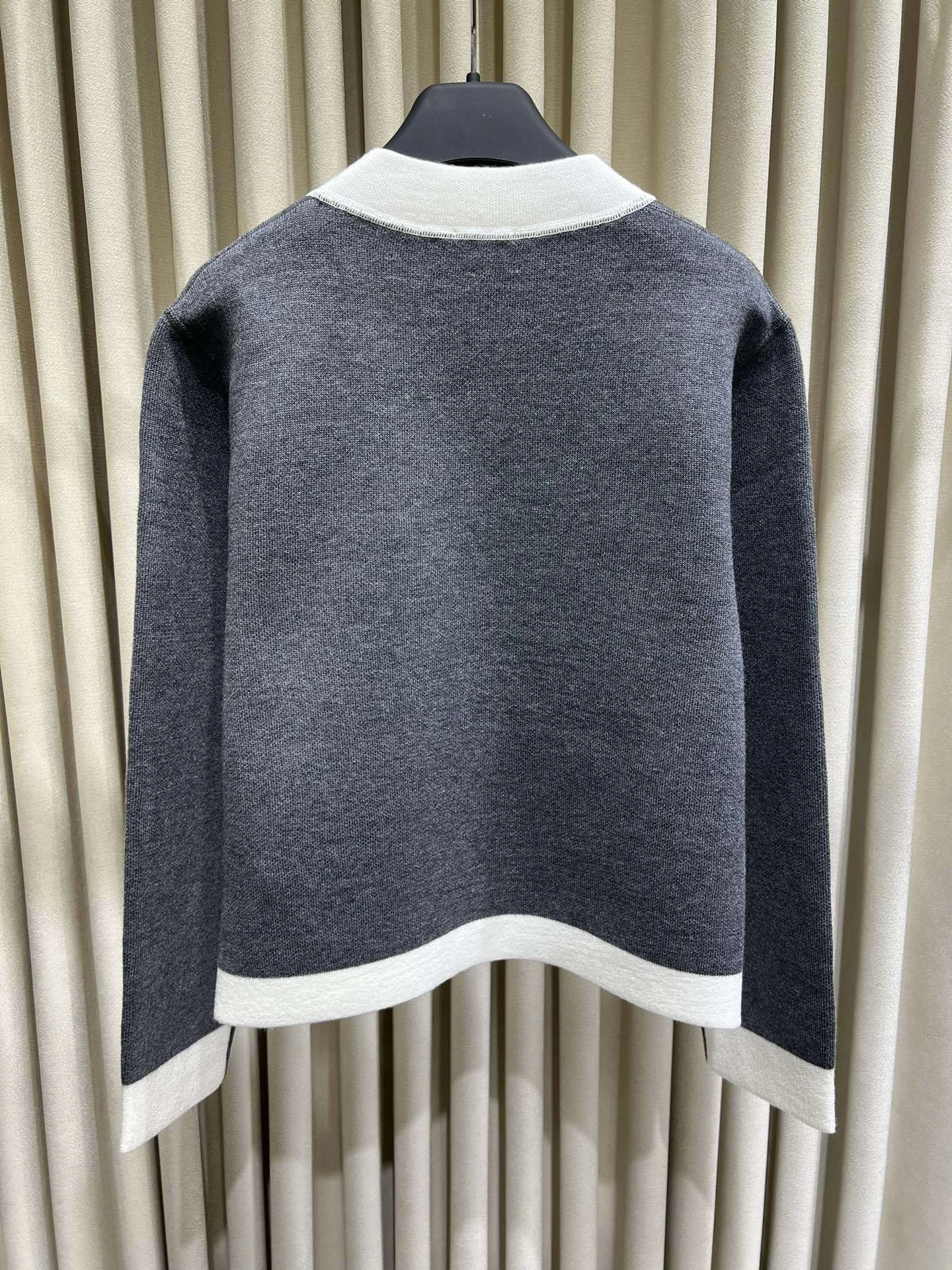 victoria- 358i95 cashmere item:D-F140G2455