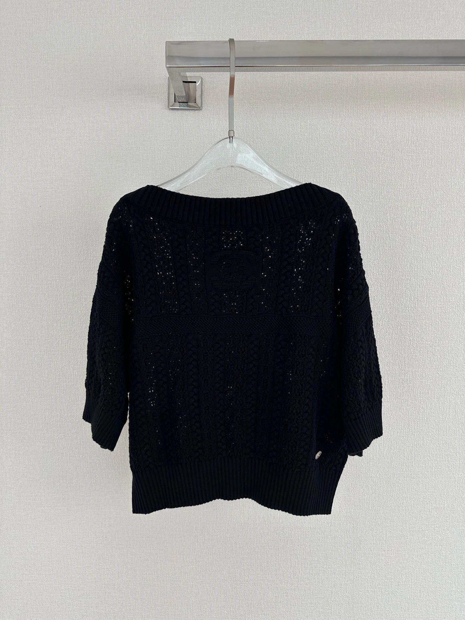 victoria- 3h1958 2Colour item:D-F240G0910-2