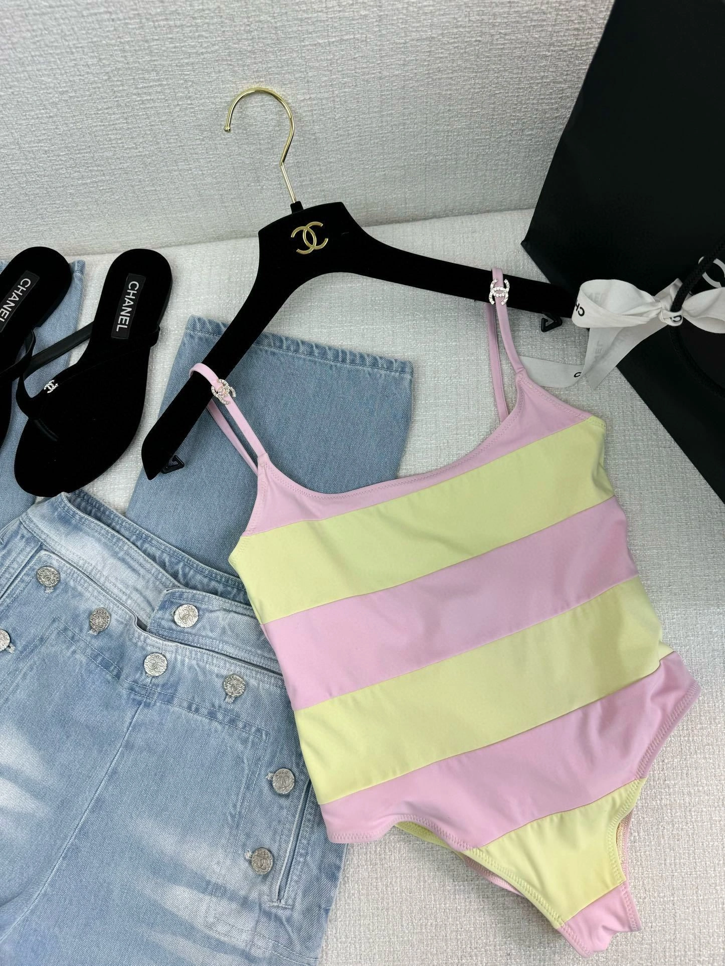 &victoria- 3h1958 2Colour item:D-F240G2624-2