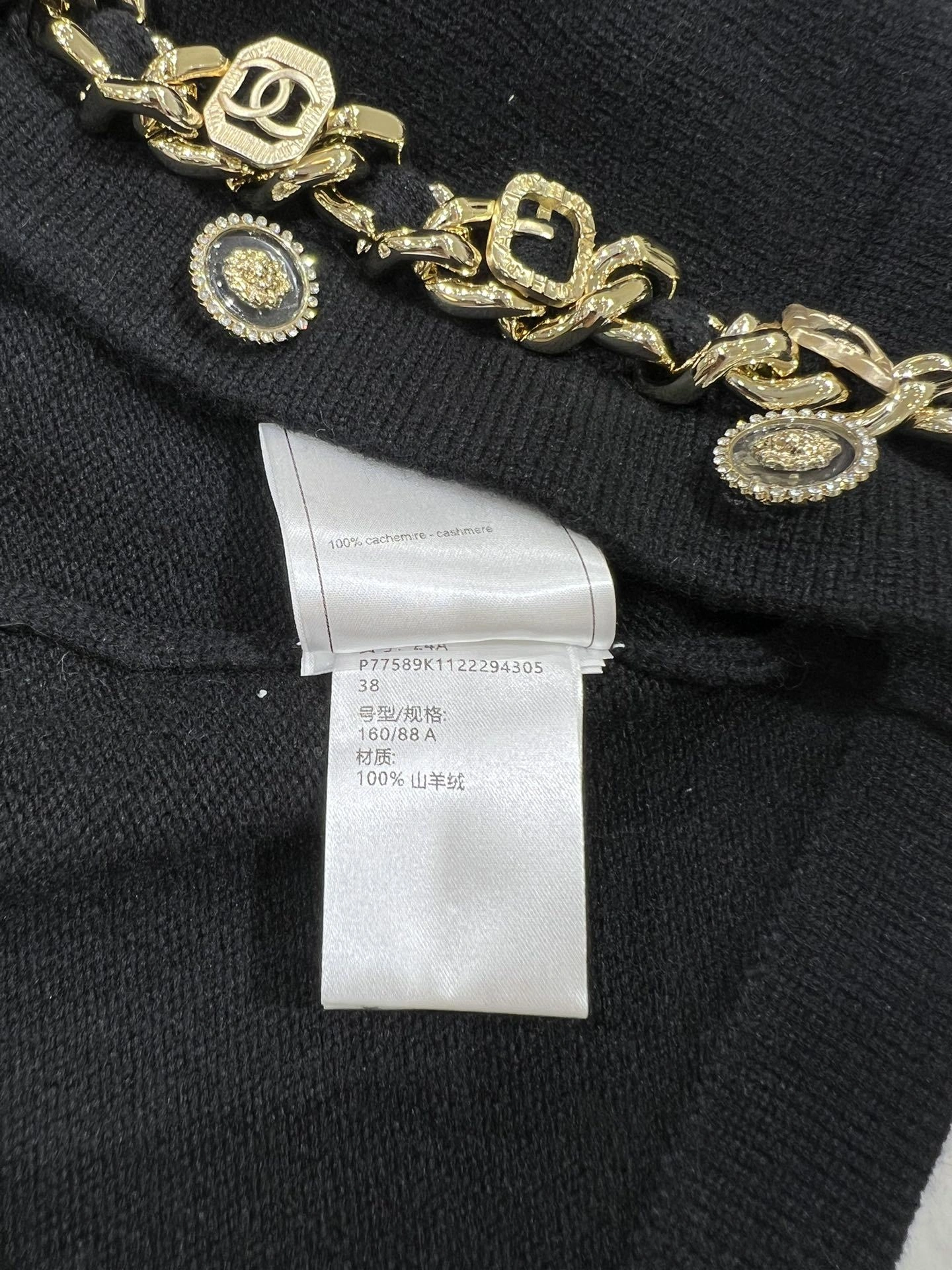 victoria- 3h1958 cashmere item:D-F140J5007